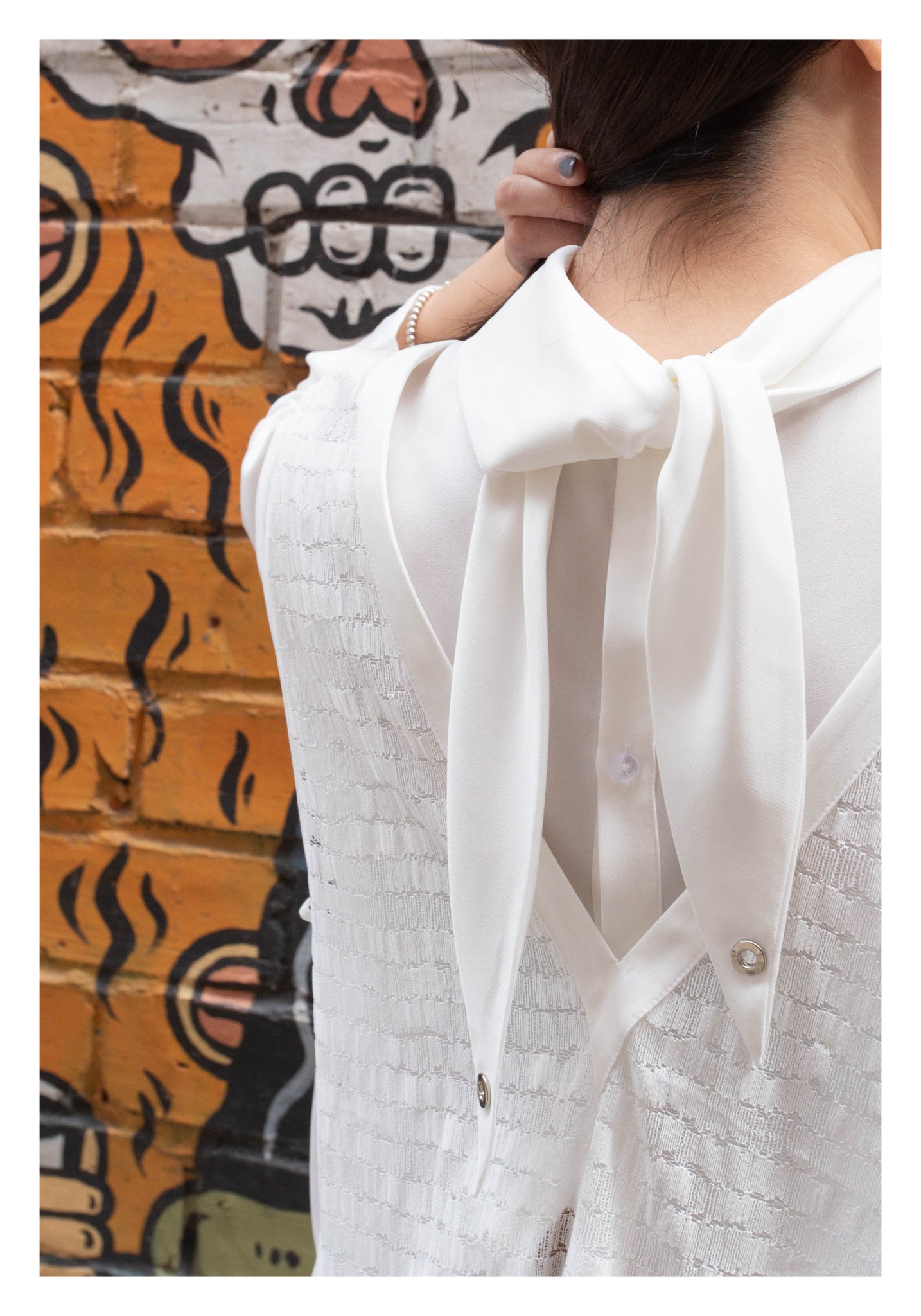 Attachable Lace Vest Ribbon Blouse White - whoami