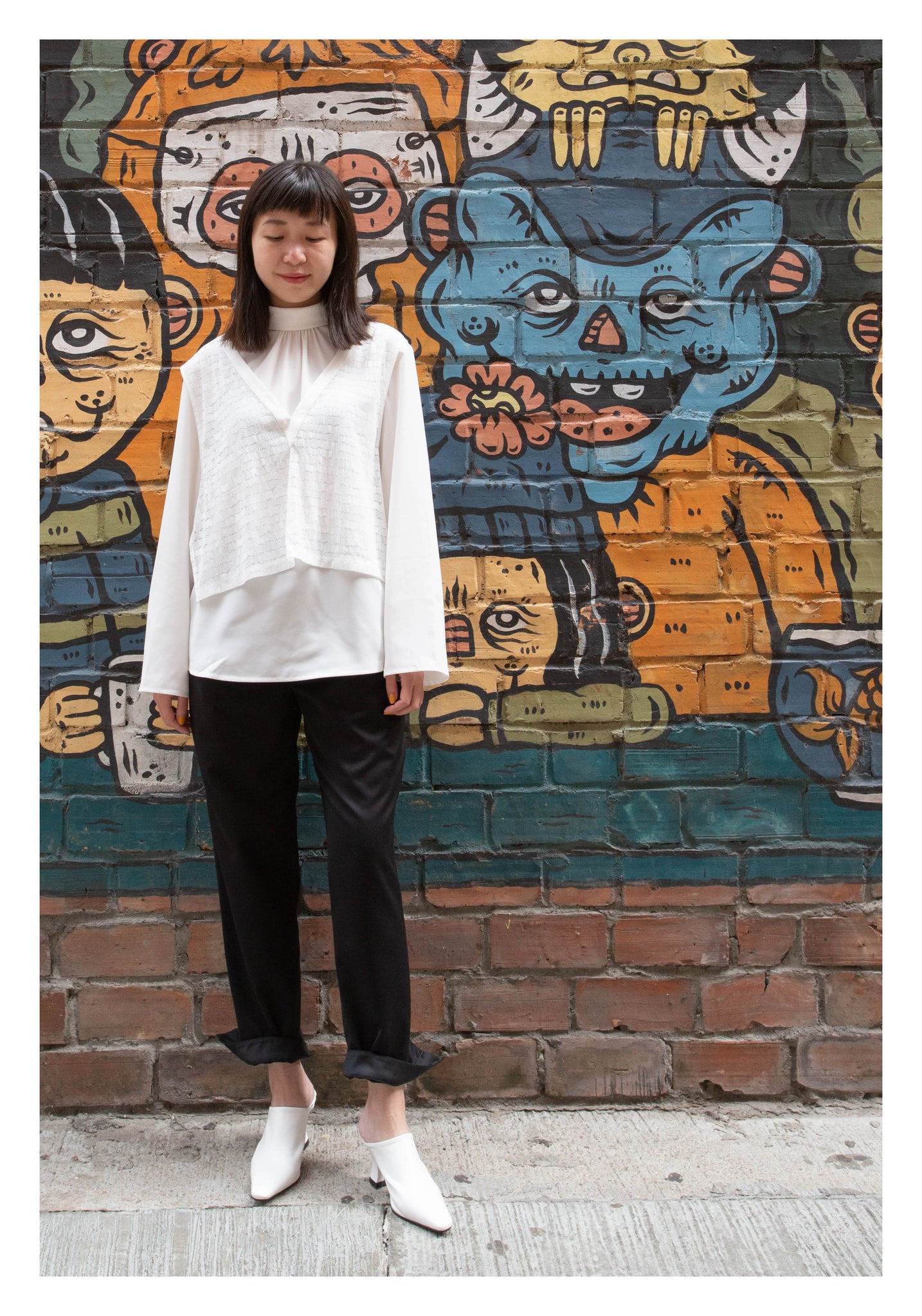 Attachable Lace Vest Ribbon Blouse White - whoami