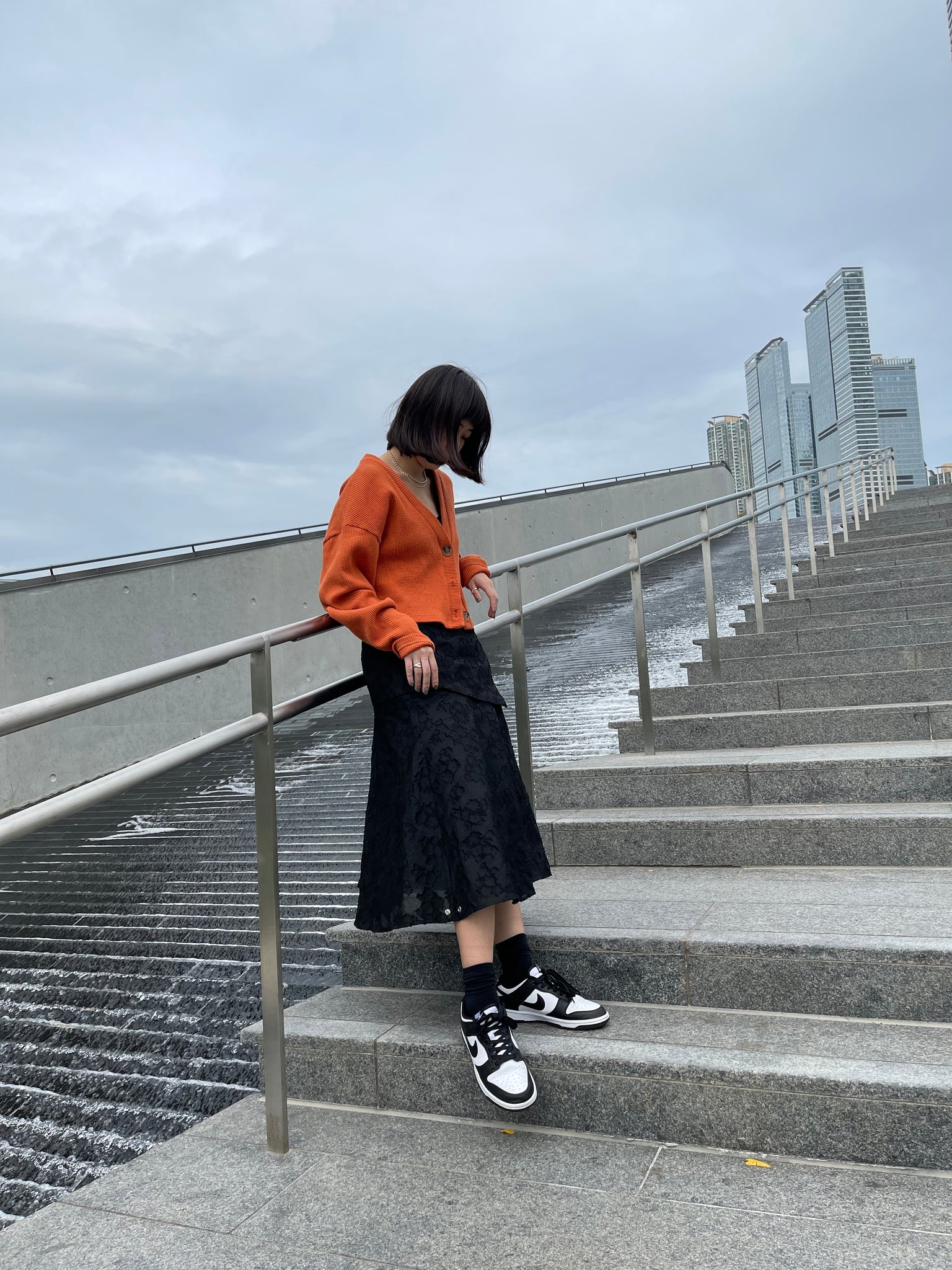 Stephy Asymmetric Skirt Black