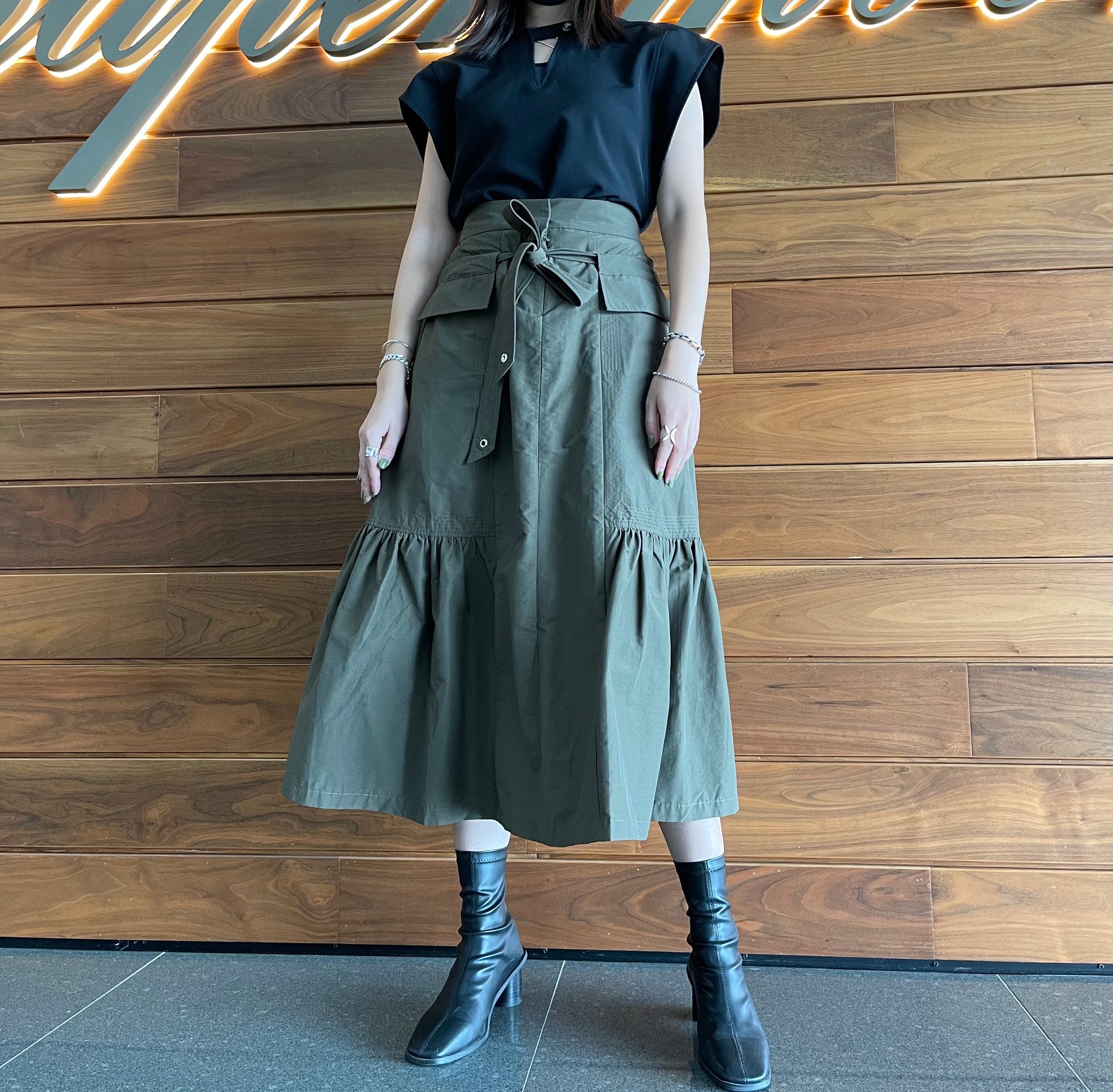 Restructured Waistline Skirt Military Green