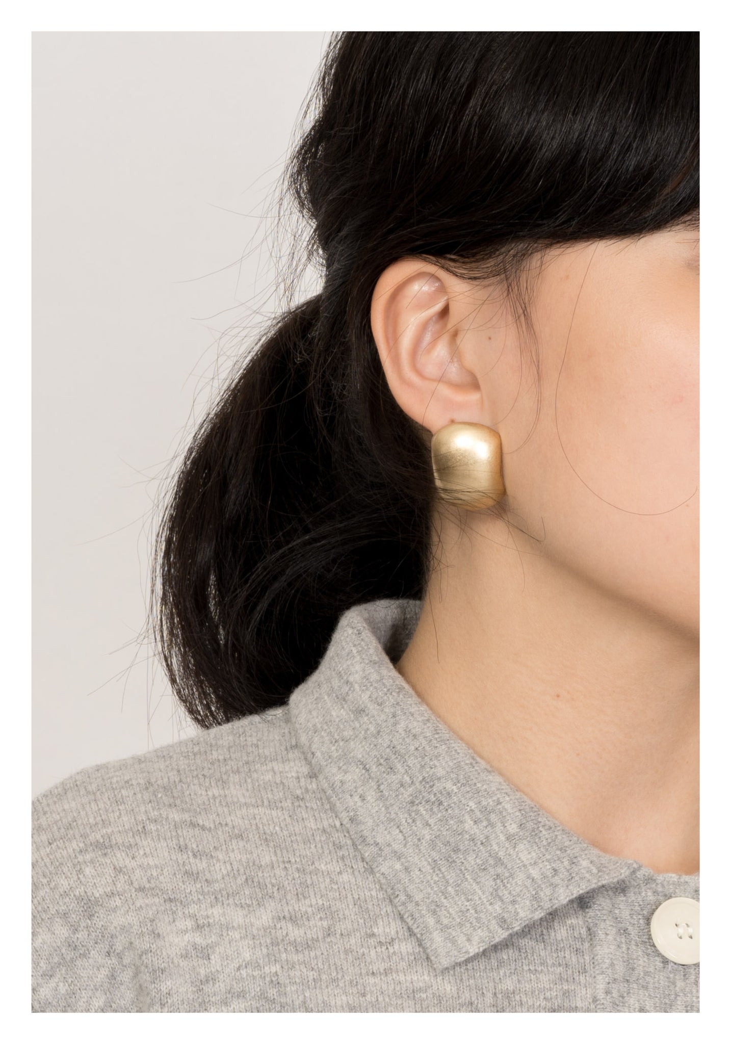 Round Curve Earrings Gold - whoami