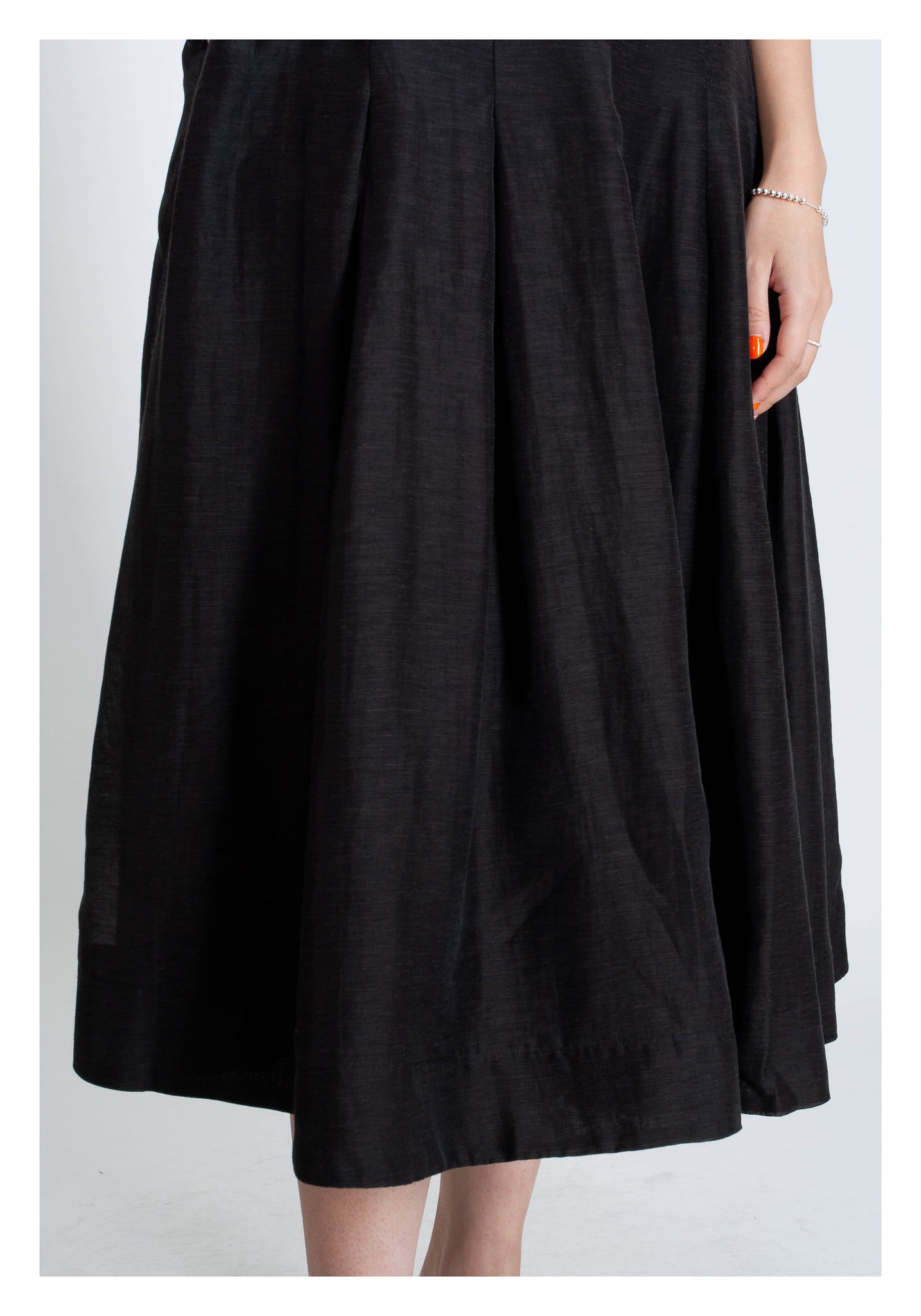 Box Pleated Skirt Black - whoami