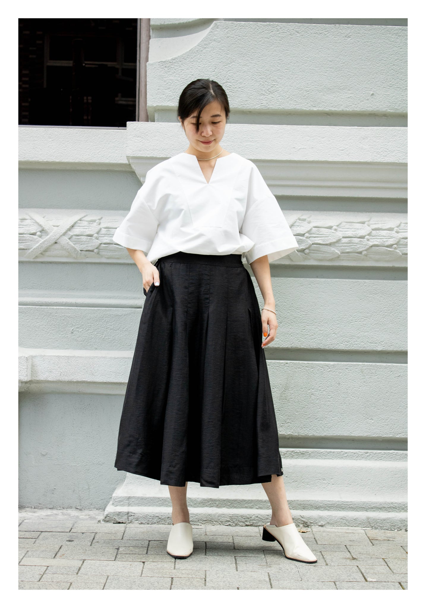 Box Pleated Skirt Black - whoami