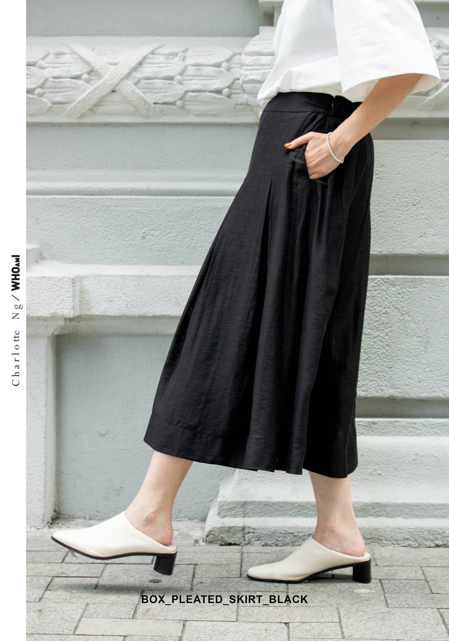 Box Pleated Skirt Black - whoami