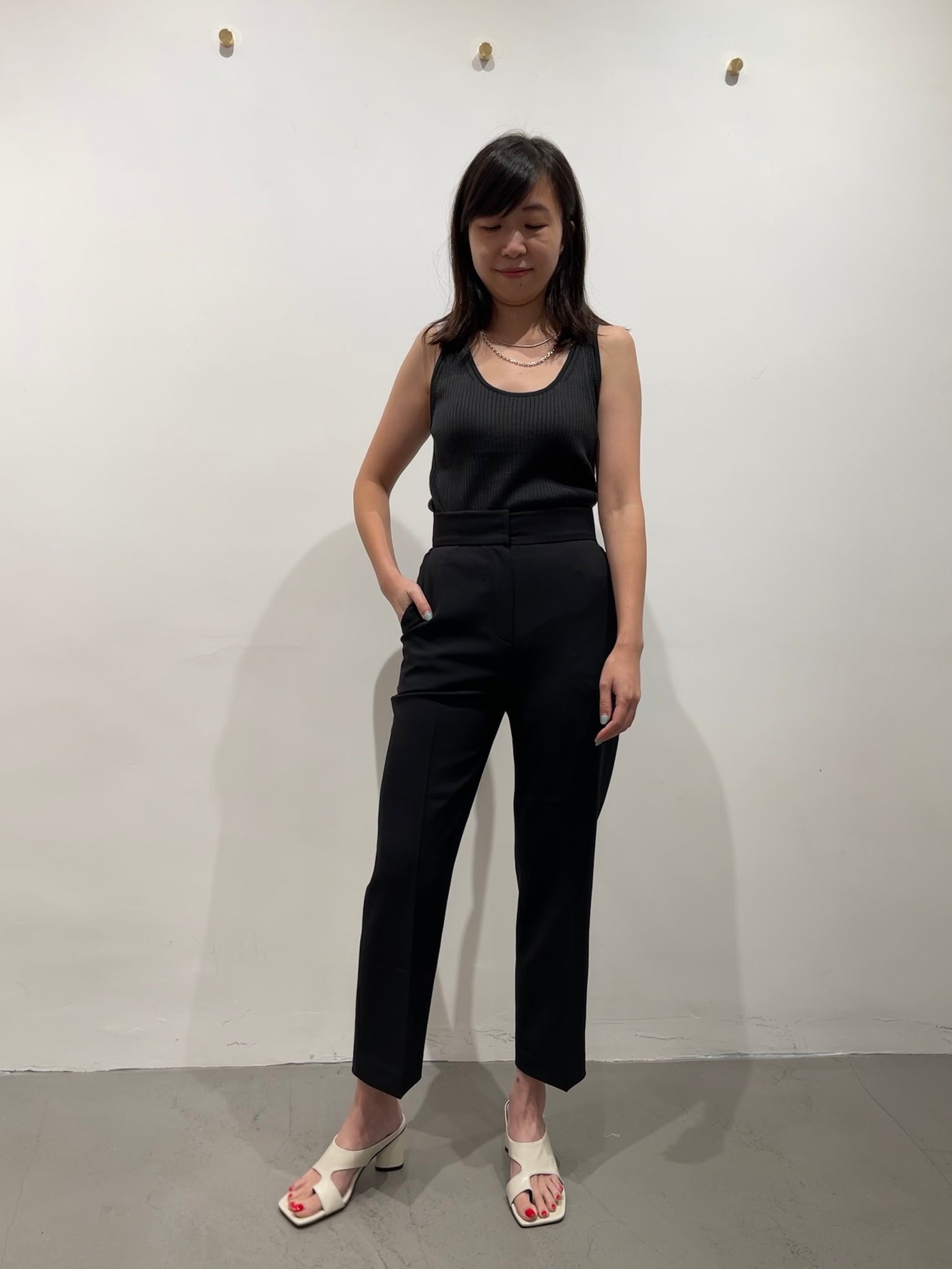 Delicate Daily Taper Pants Black