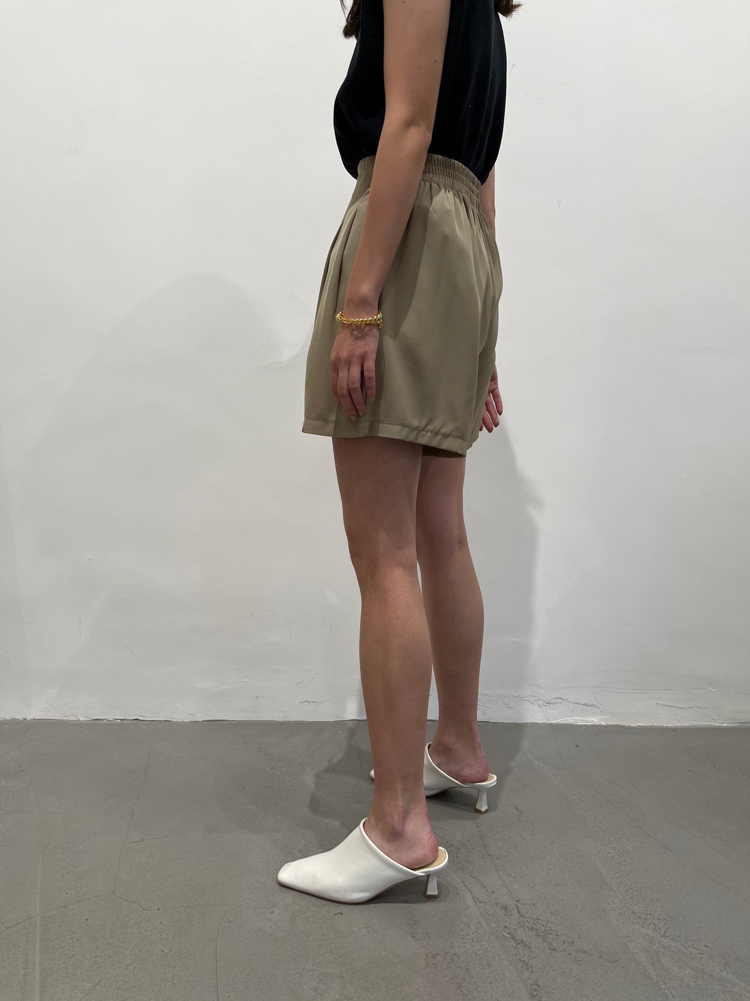 Daily Single Button Shorts Beige