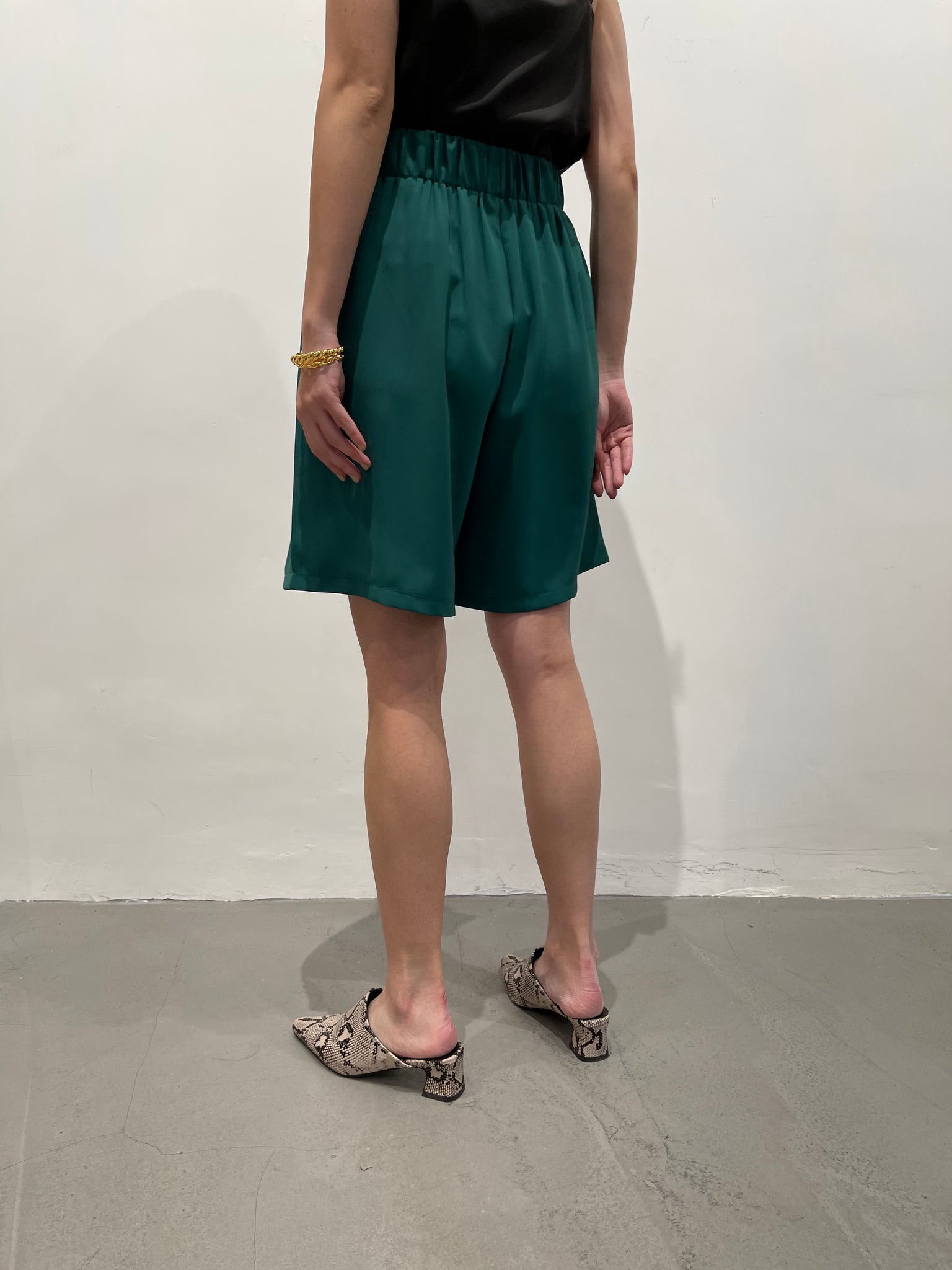 Daily Bermuda Shorts Green