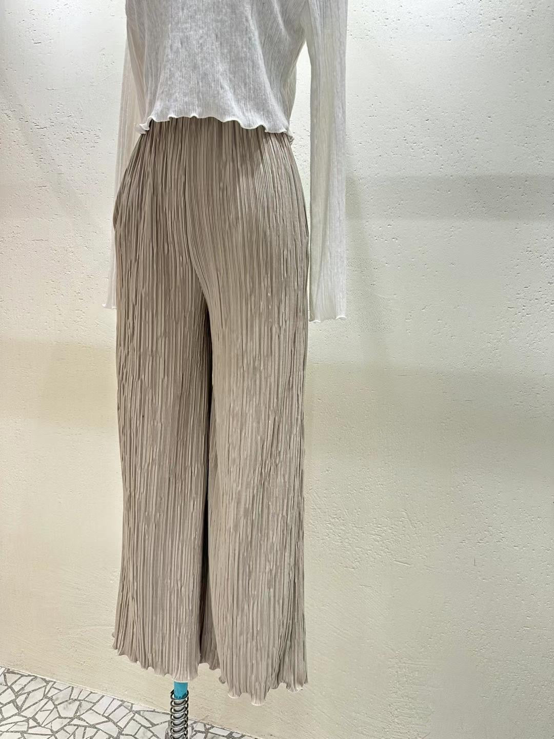 (Discontinued) WS2023MAR270 (Khaki)