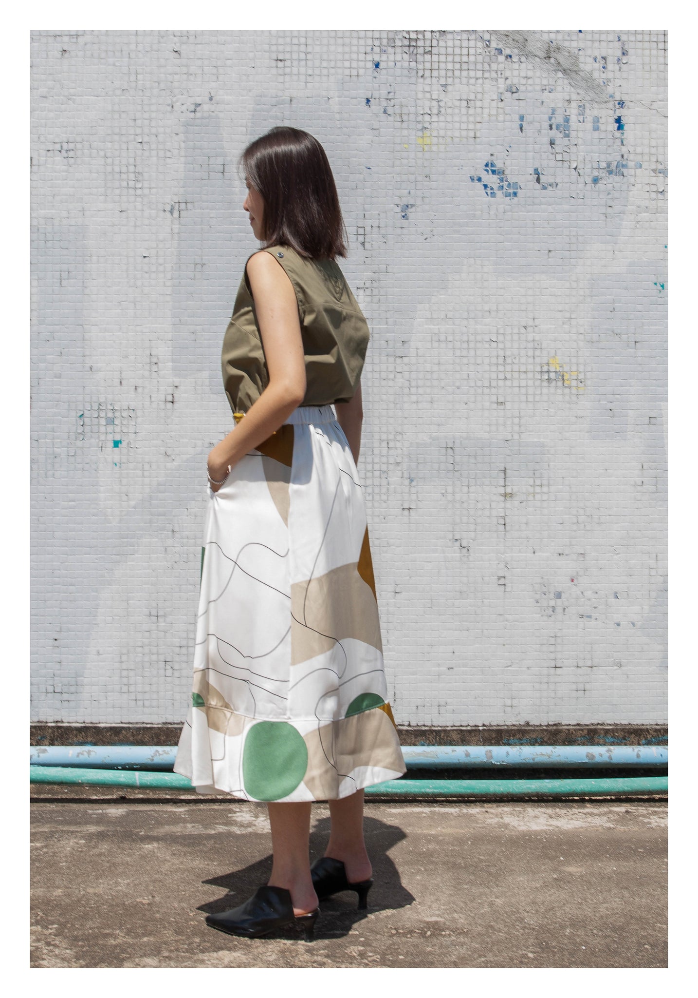 Essential Summer Vest Dark Green - whoami