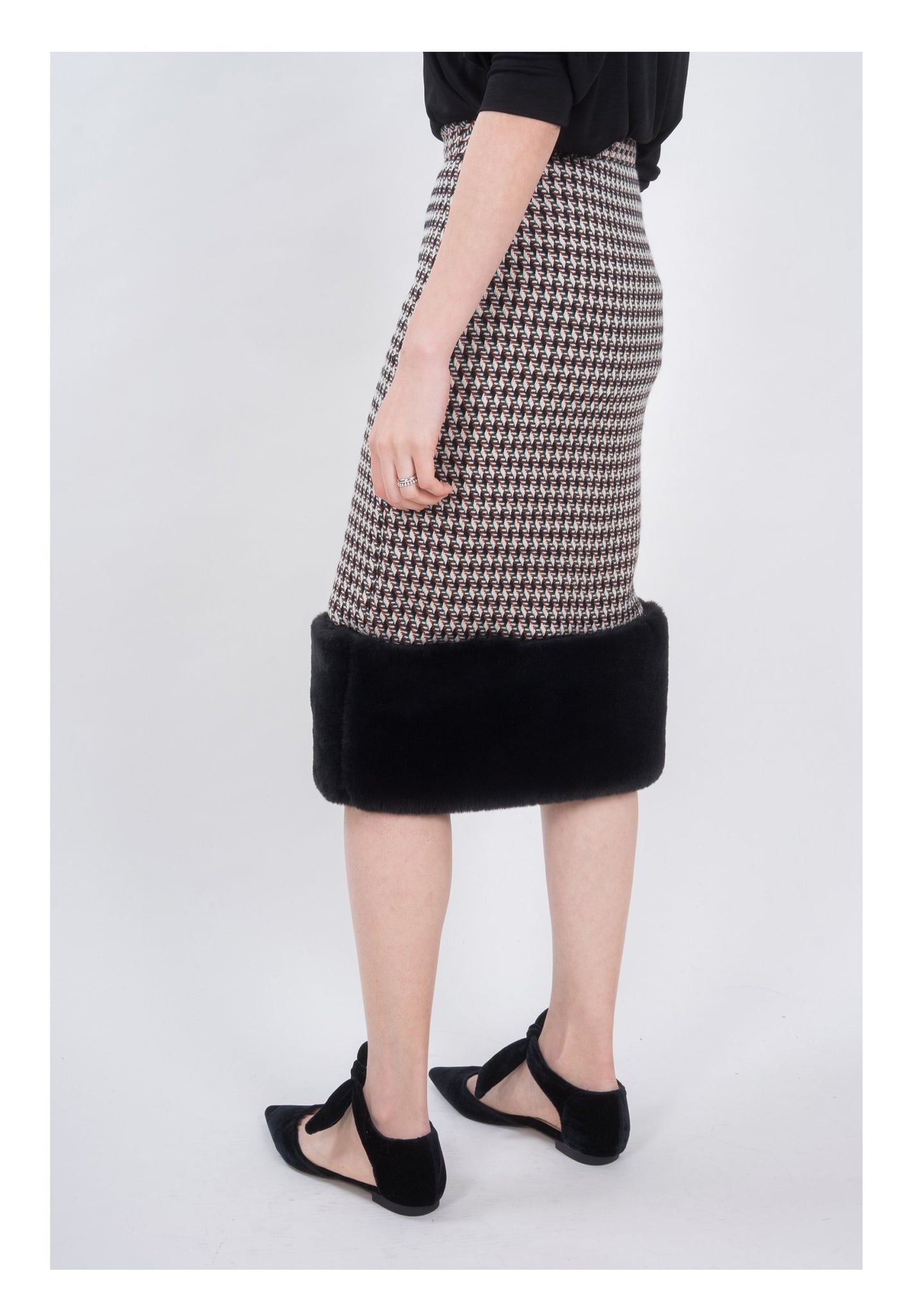 Faux Fur Pencil Skirt Black - whoami