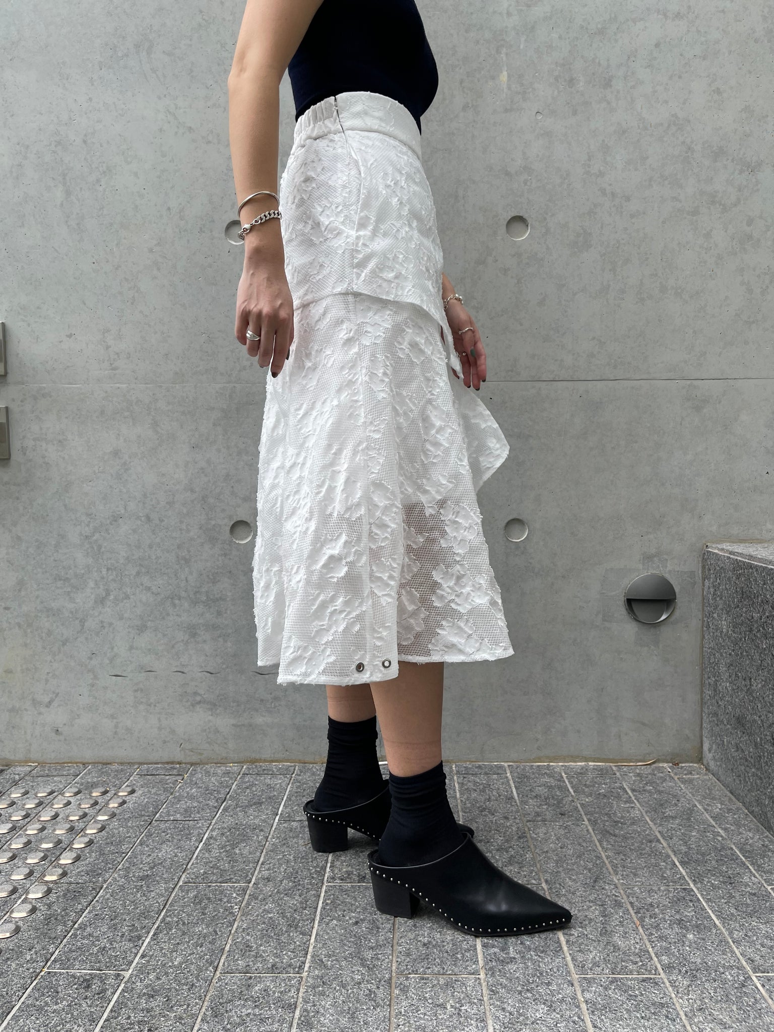 Stephy Asymmetric Skirt White