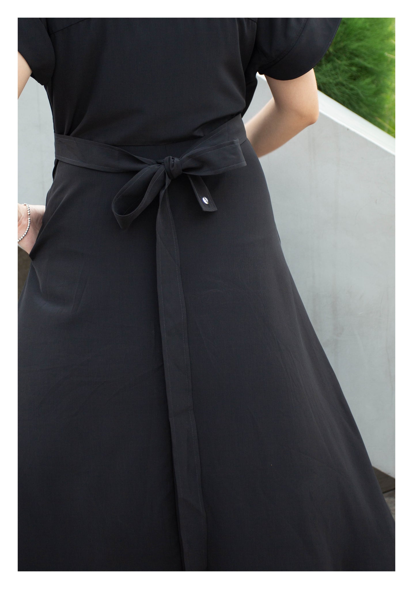 Feminine Cargo Wrap Dress Black - whoami