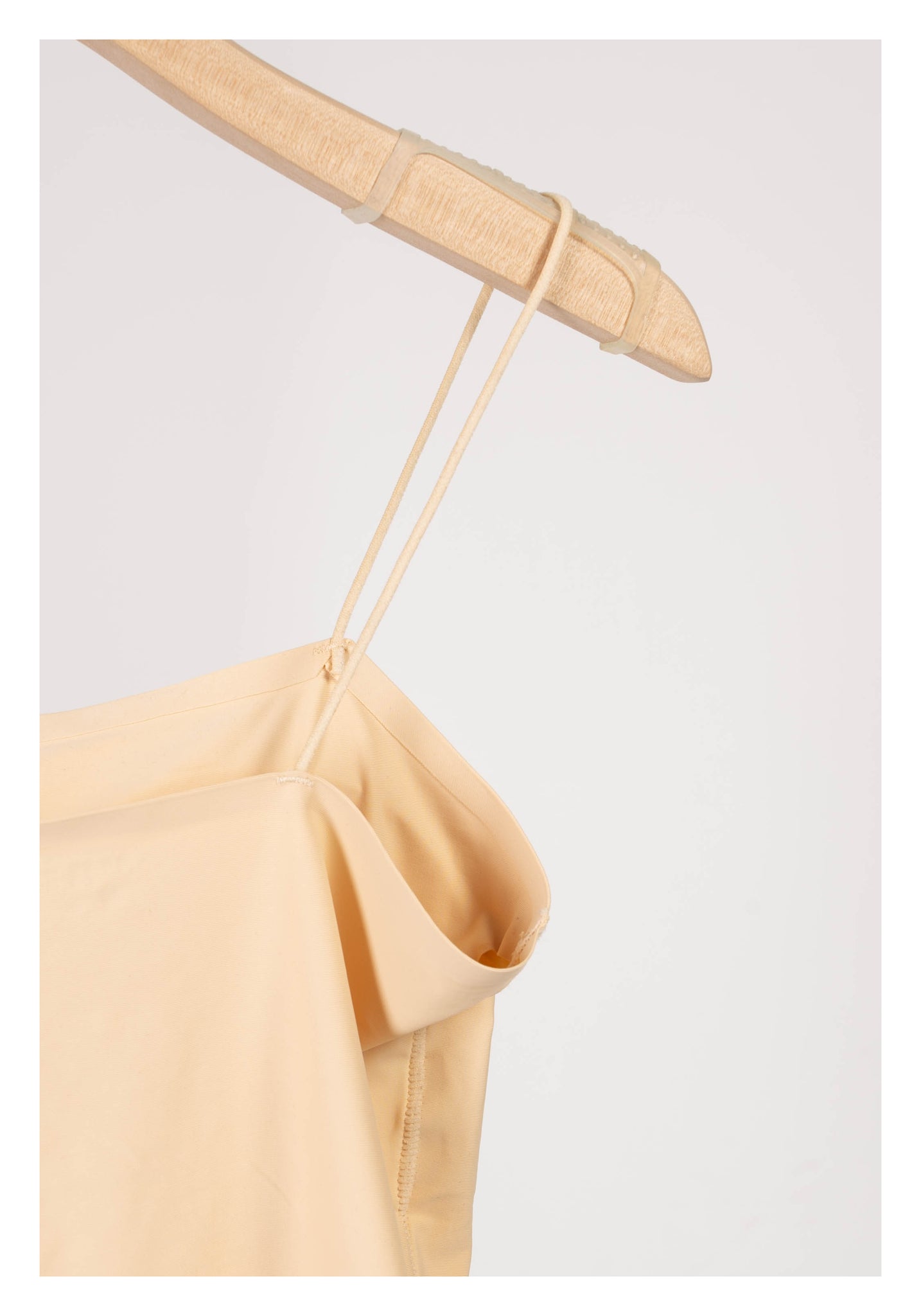 Flat Collar Super Cool Bra Top Nude