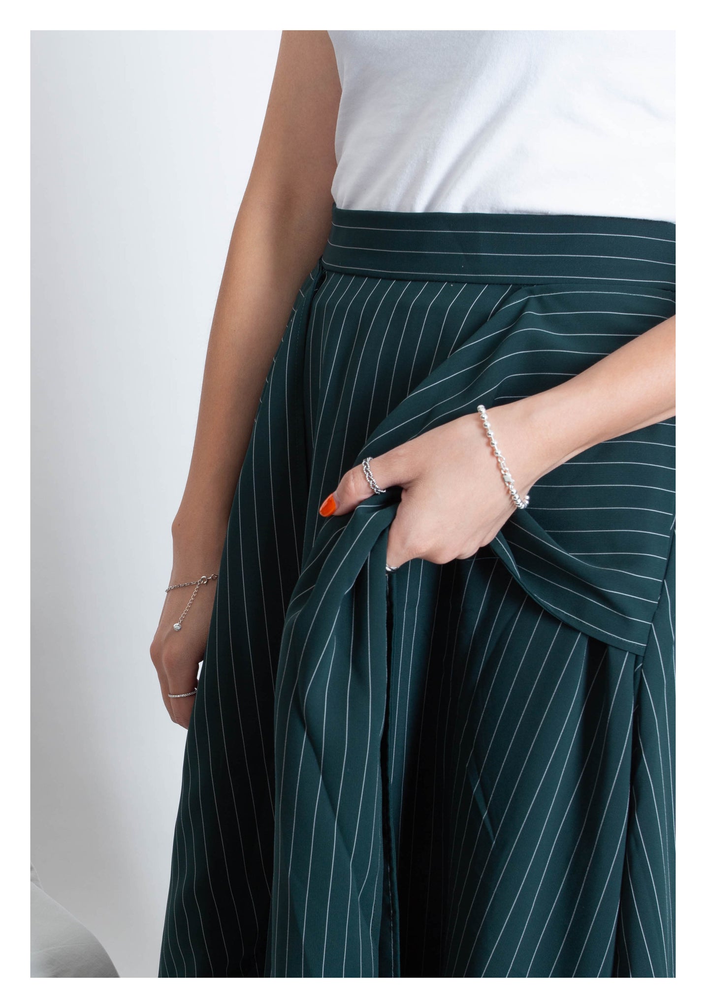 Front Tie Stripe Dripping Skirt Dark Green - whoami