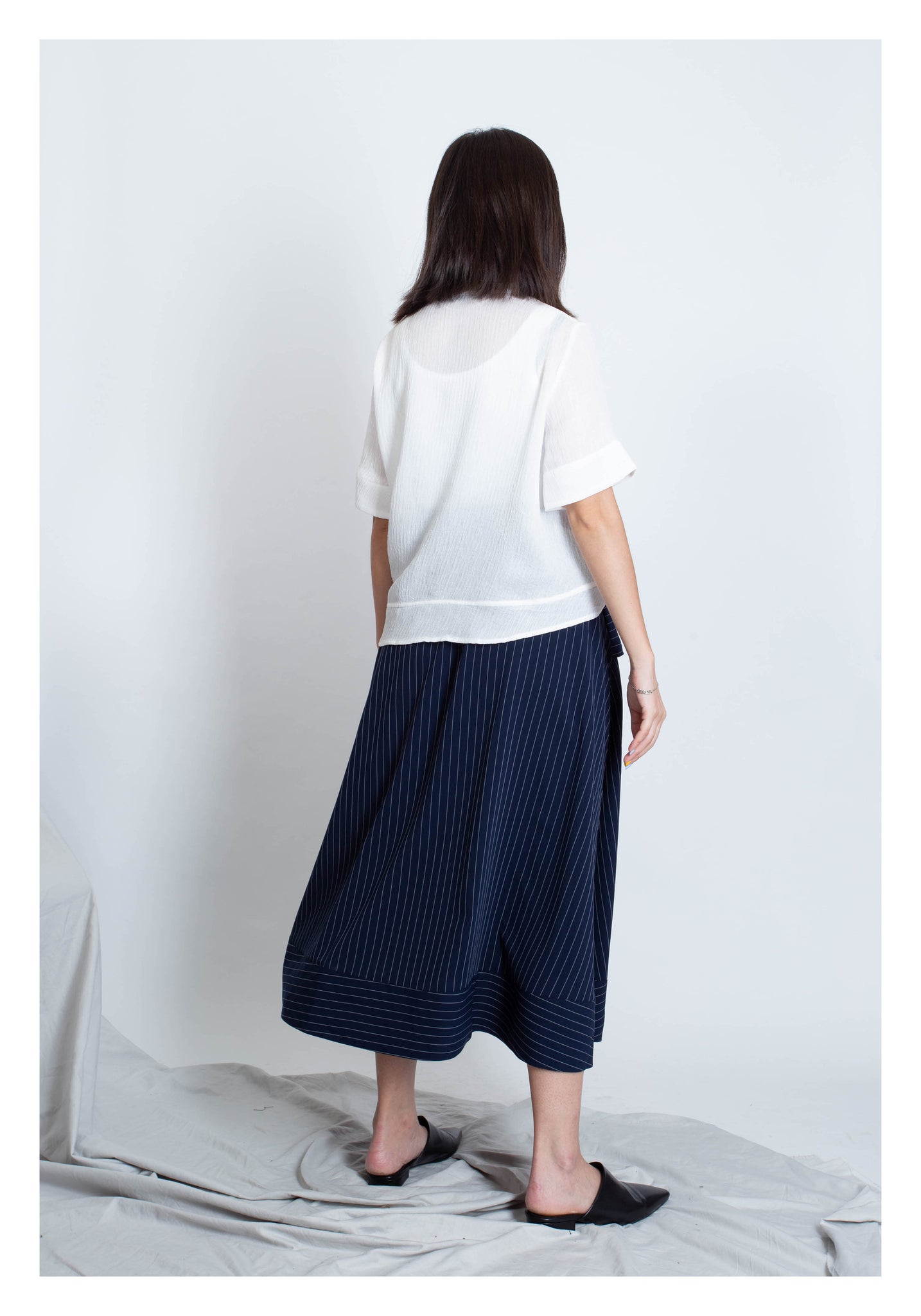 Front Tie Stripe Dripping Skirt Navy - whoami