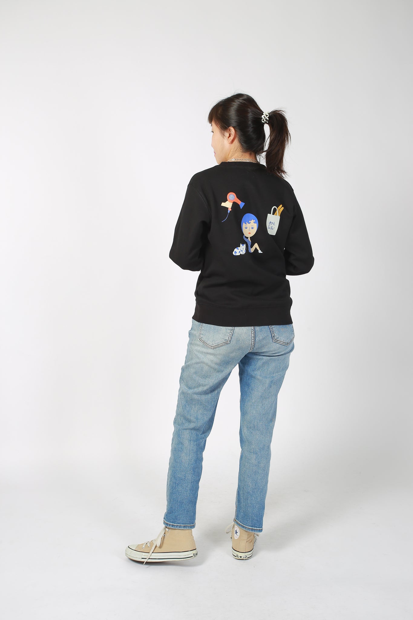 1537 Book Aurore Sweater Black