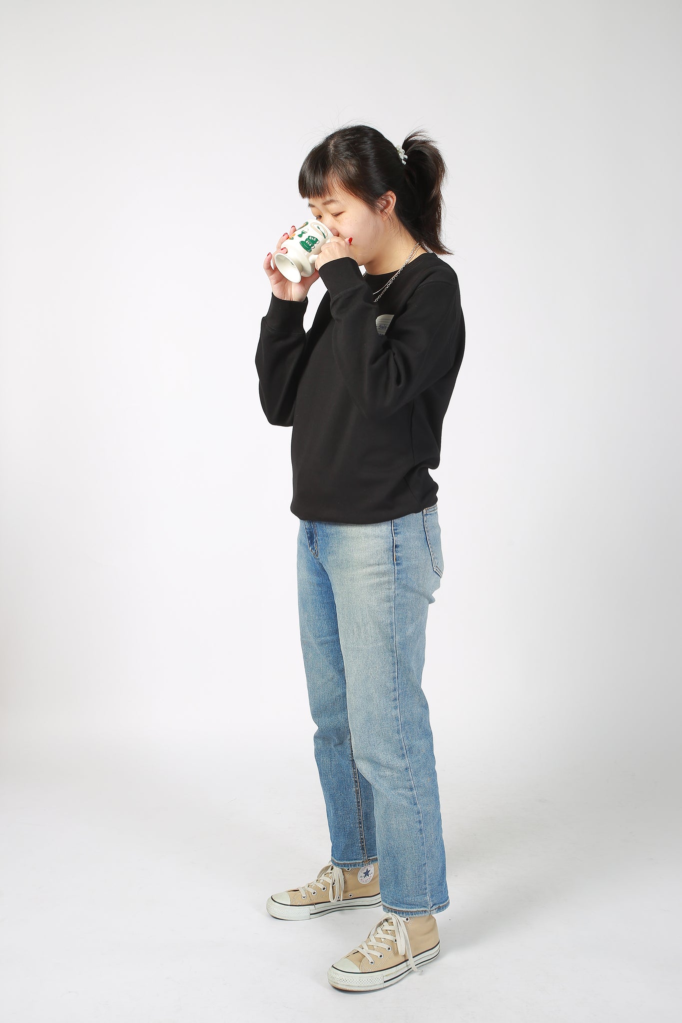 1537 Book Aurore Sweater Black