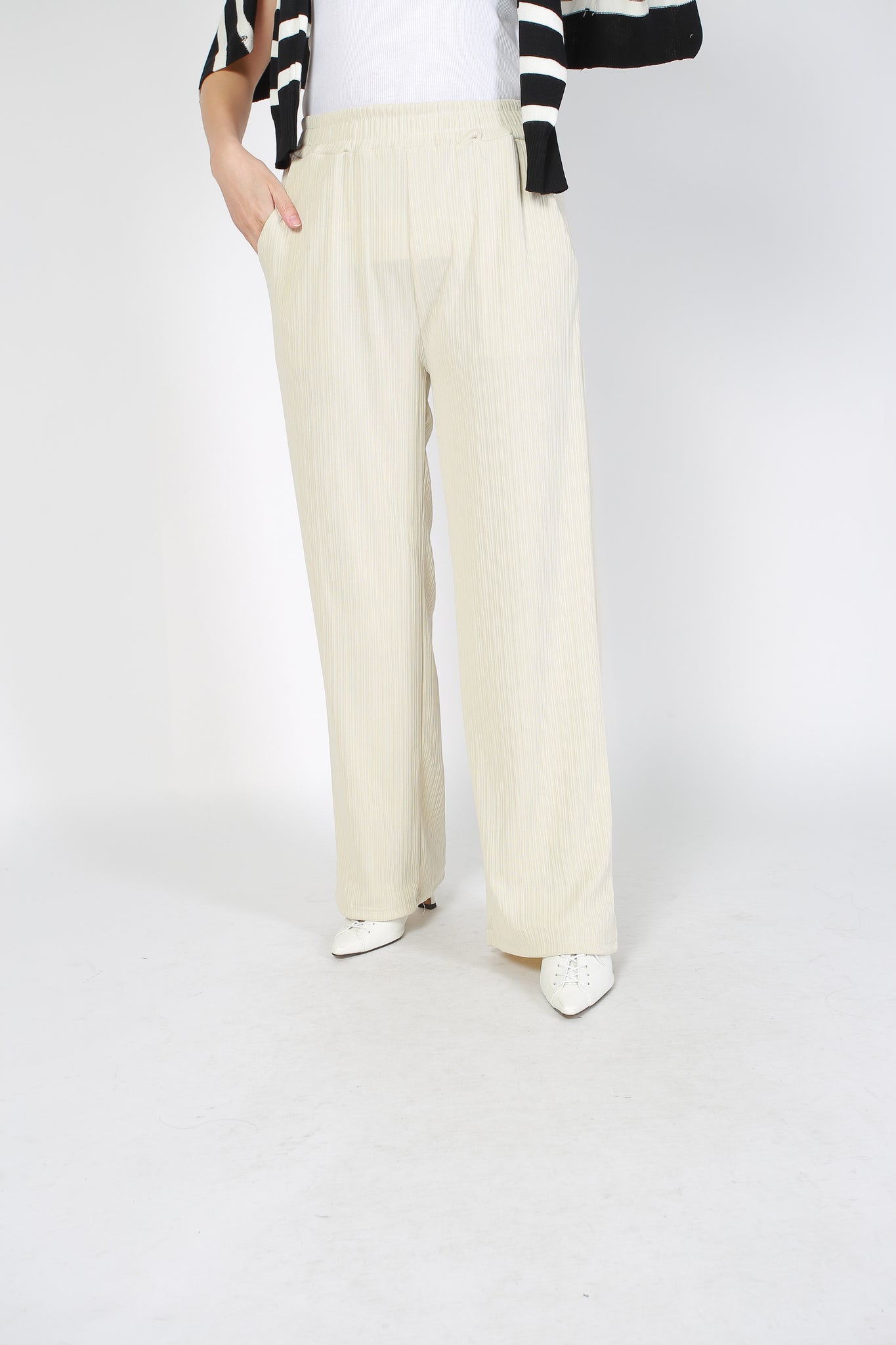 Comfy Ribbed Drape Pants Ivory