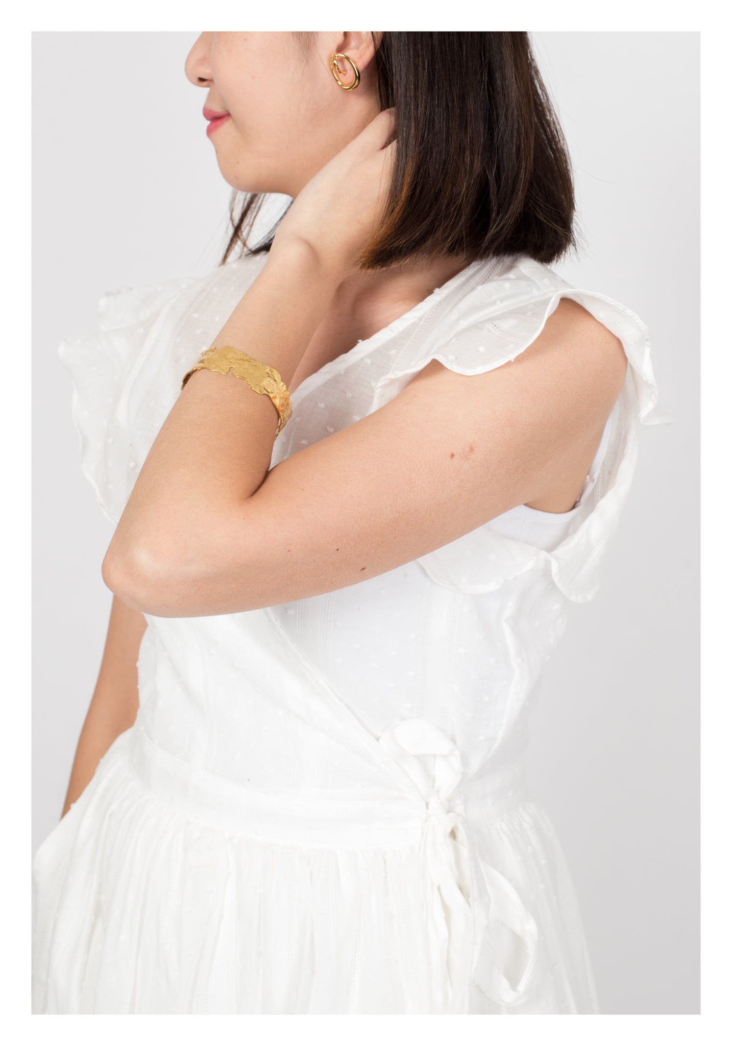 Interlock Ellipse Earrings Gold - whoami