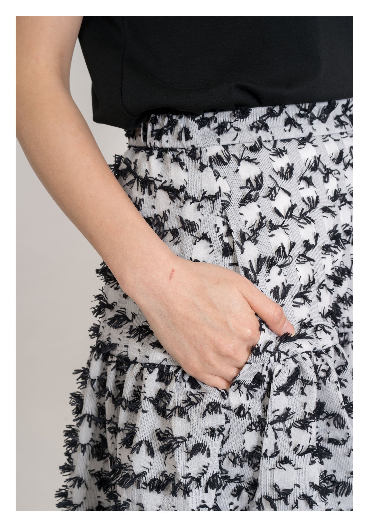 Kaia Tiered Skirt White - whoami