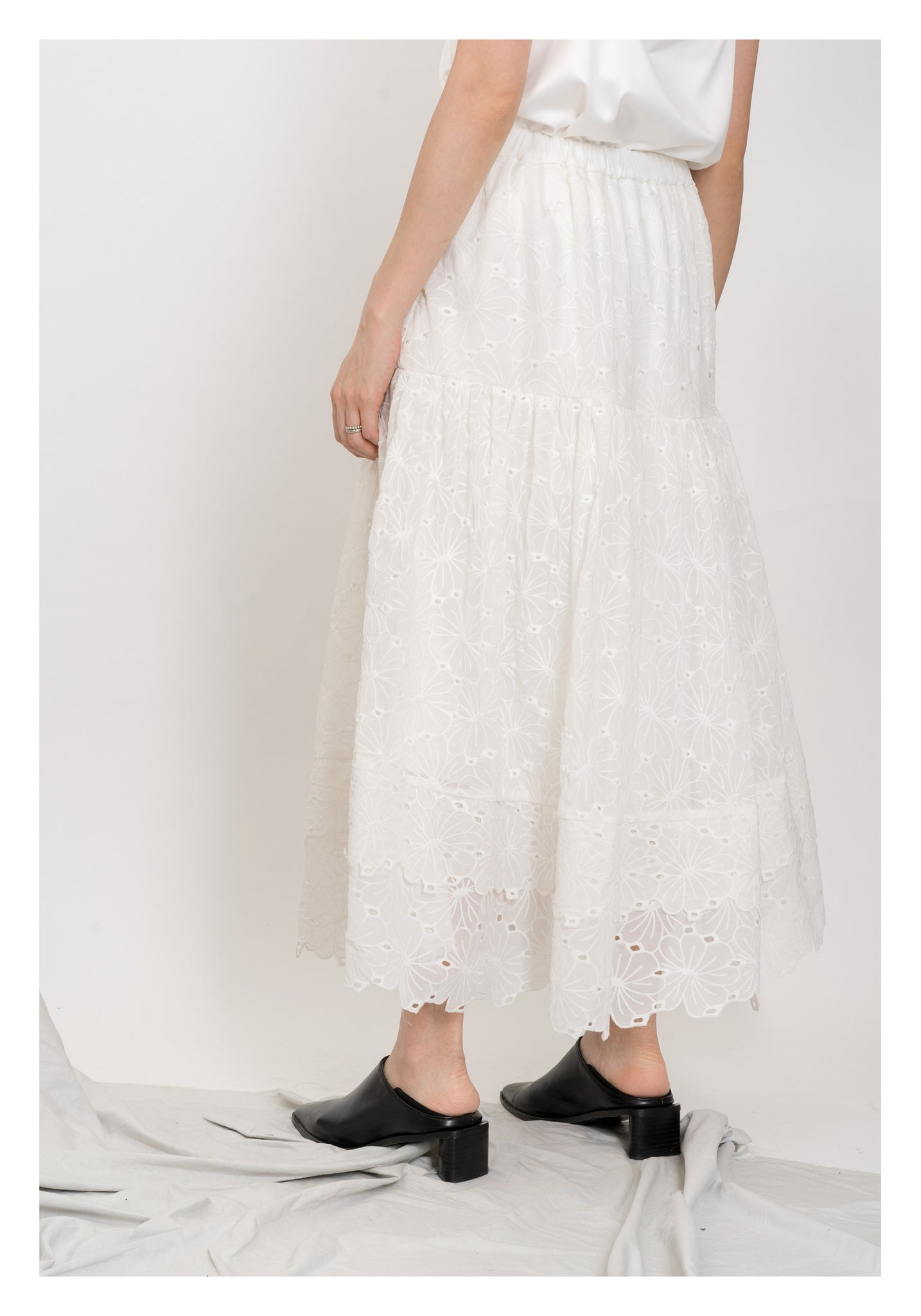 Kate Tiered Skirt White - whoami