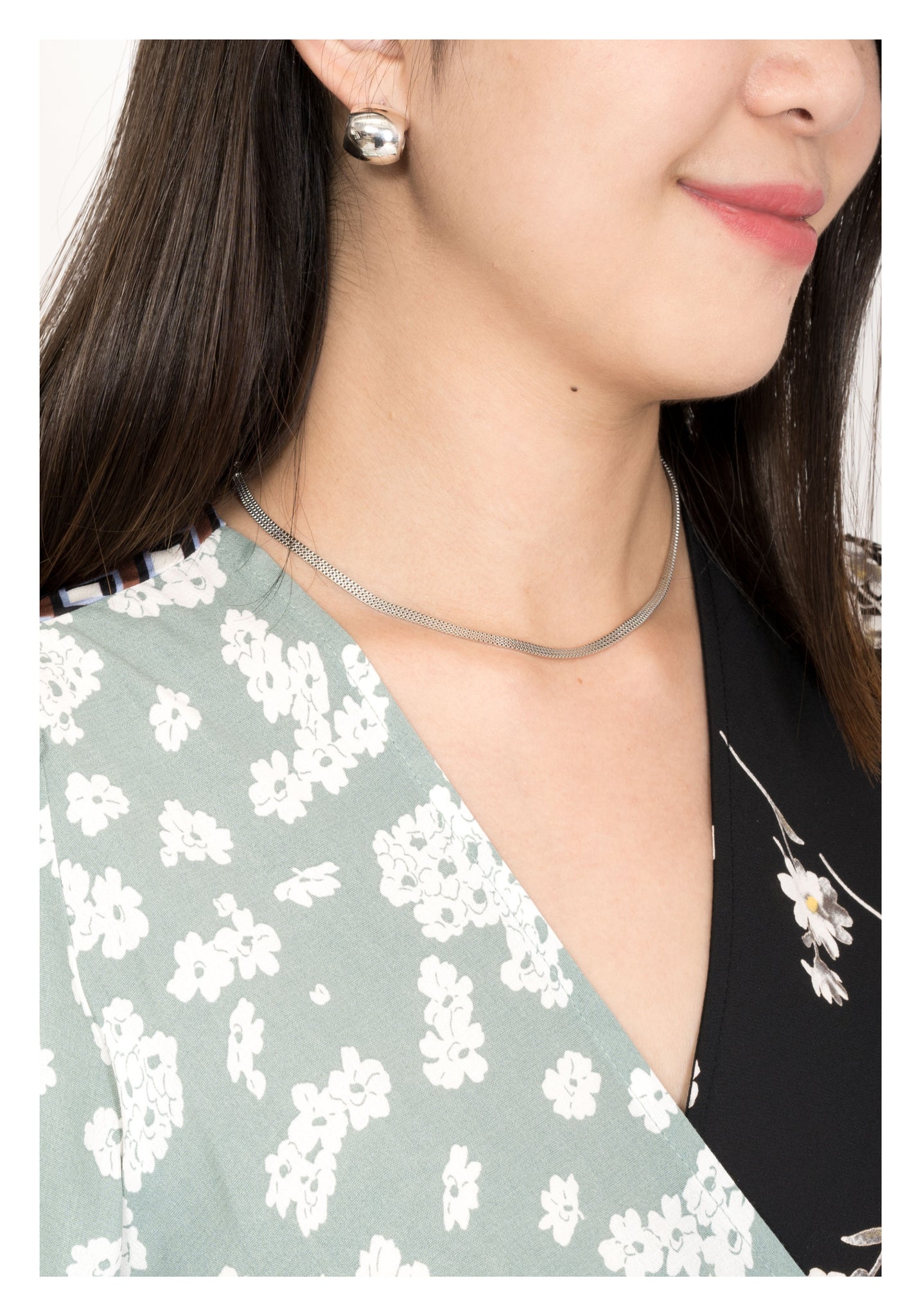 Square Chain Flat Necklace Silver - whoami