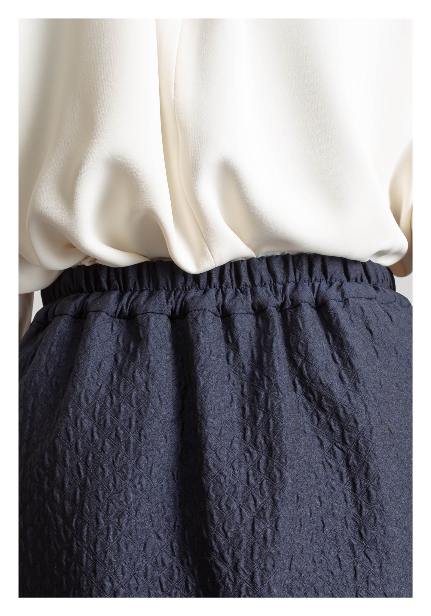 A Better Me Skirt Navy - whoami