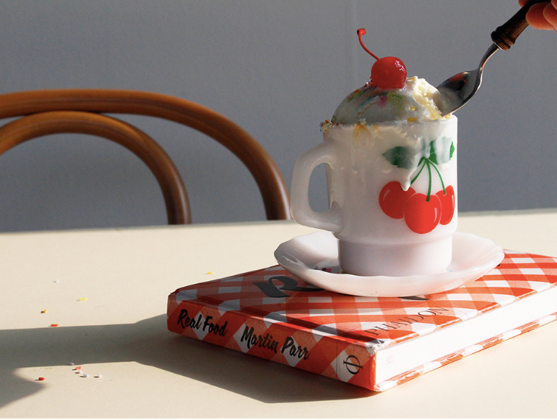 MILK GLASS CUP Cherry - whoami