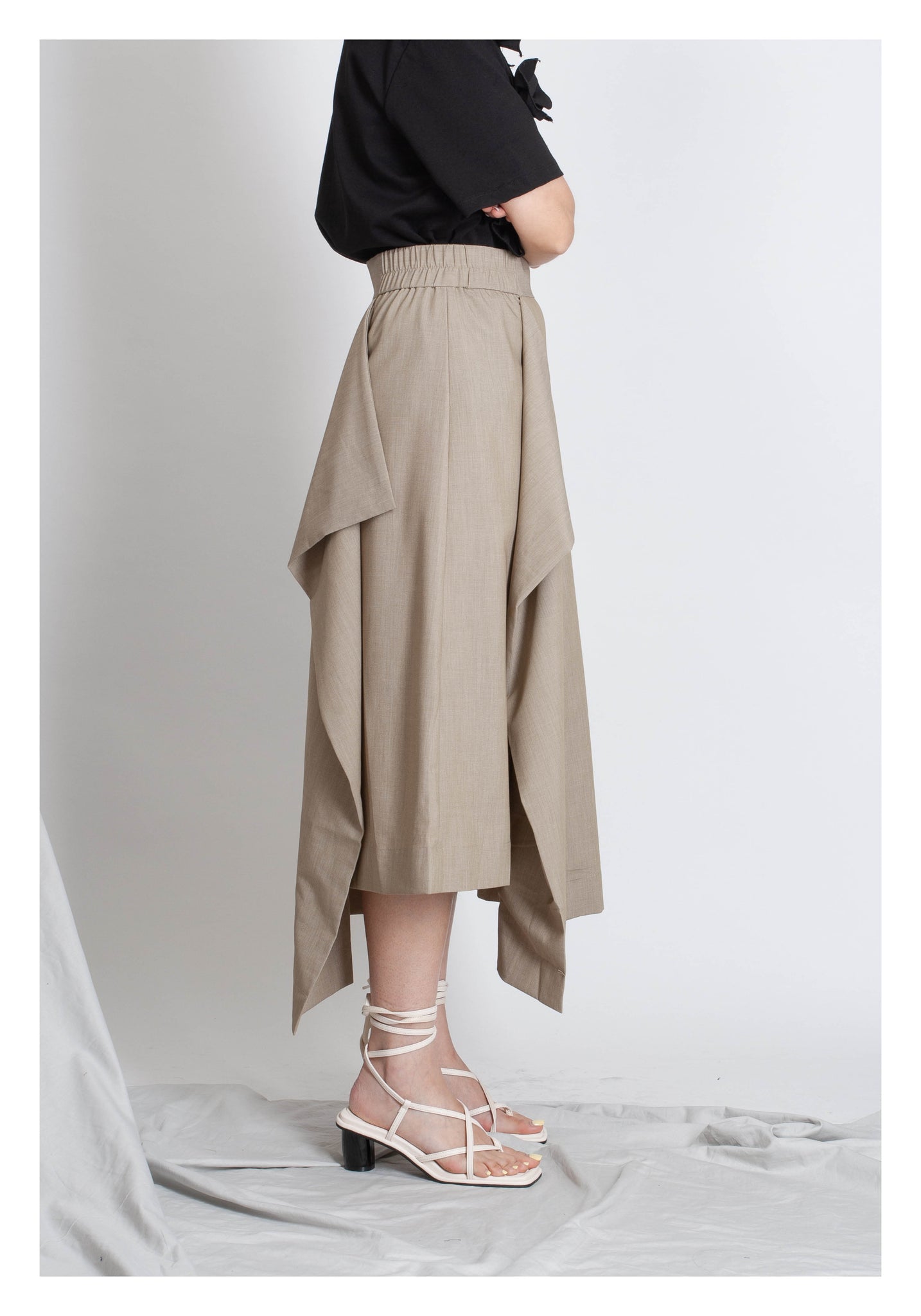 Side Folding Skirt Beige - whoami