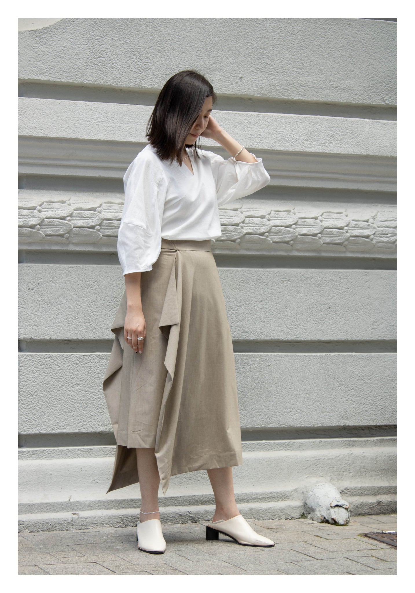 Side Folding Skirt Beige - whoami