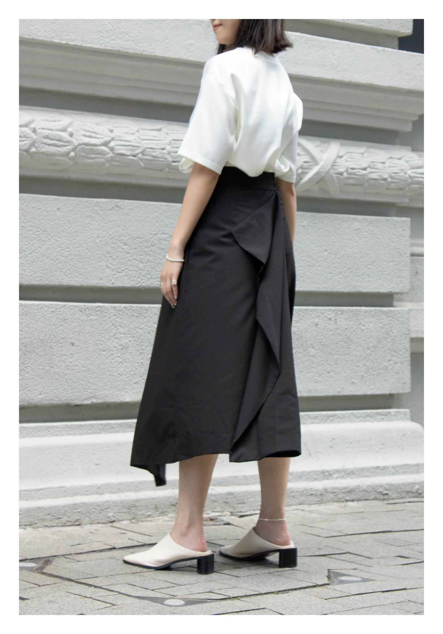 Side Folding Skirt Black - whoami