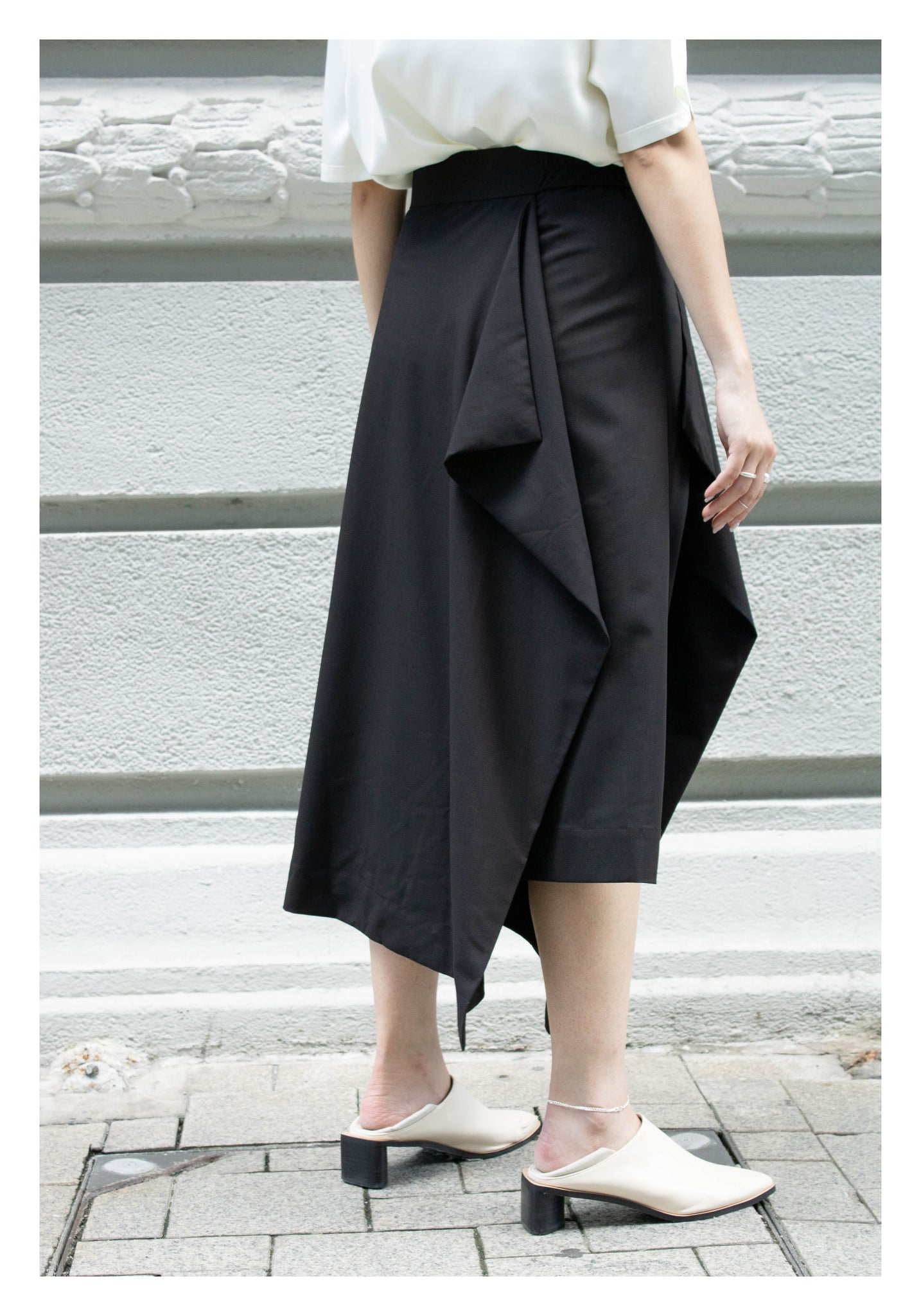 Side Folding Skirt Black - whoami