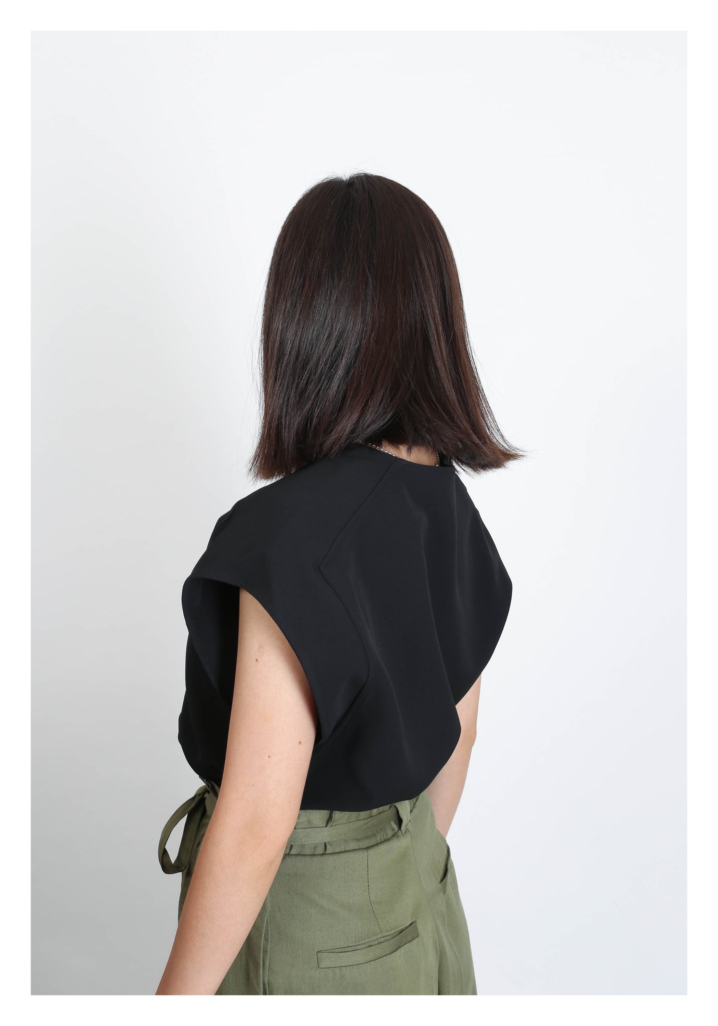 Single Chest Button Blouse Black - whoami