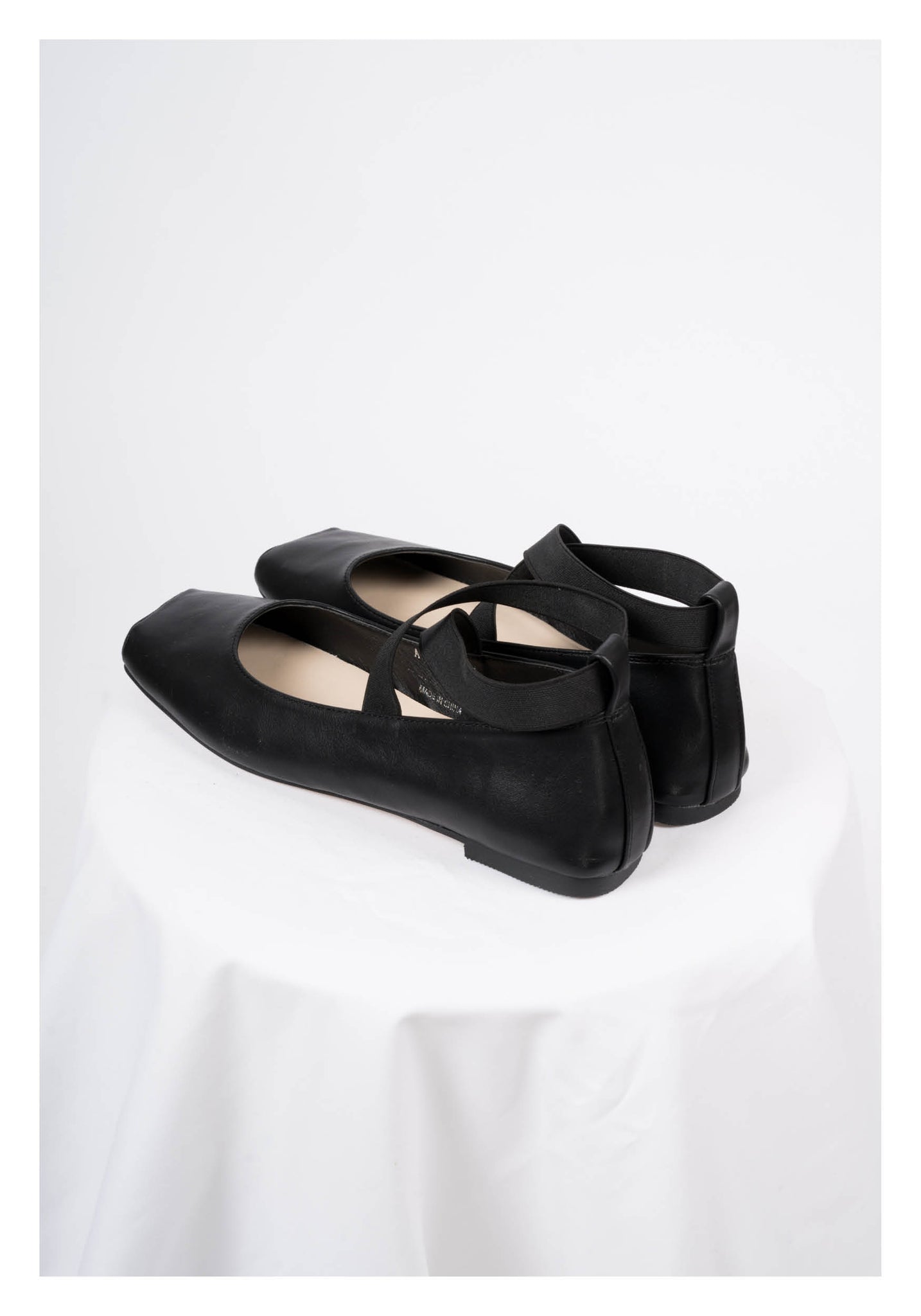 Square Toe Ballet Flats Black - whoami