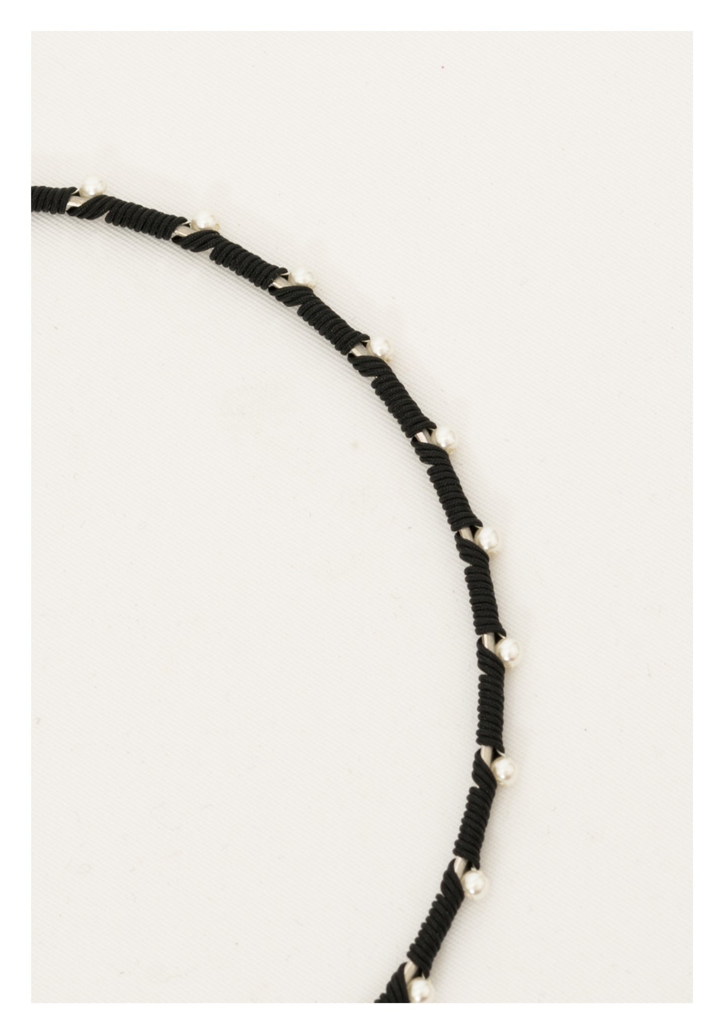 Tiny Faux Pearl Thin Hairband Black - whoami