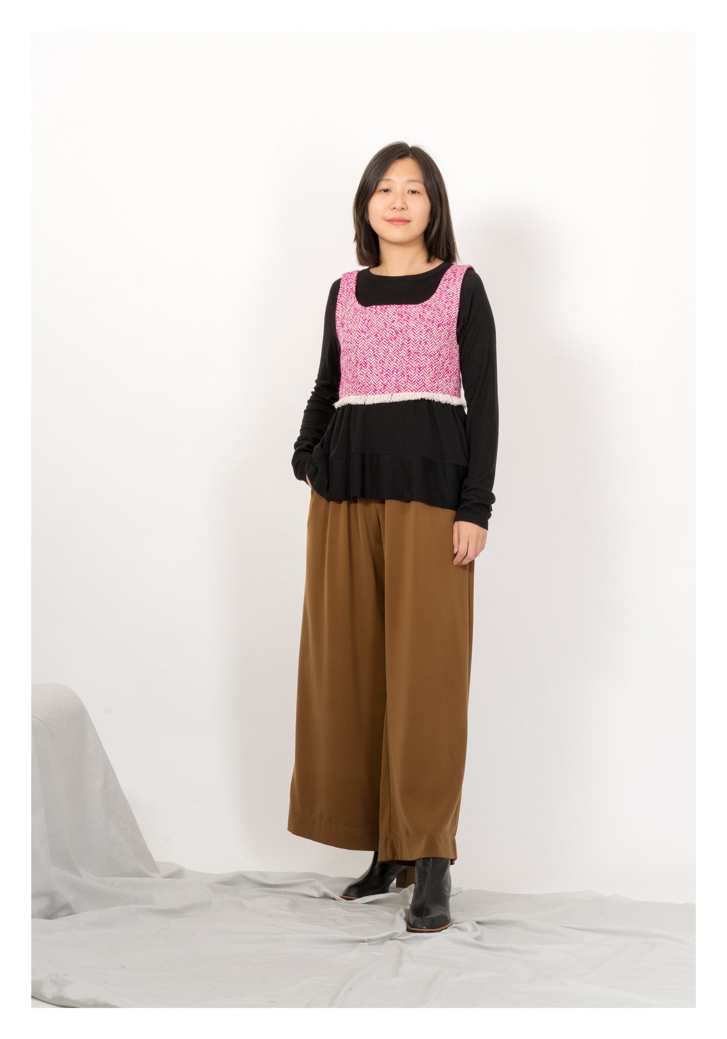 Tweed Cropped Vest Pink - whoami
