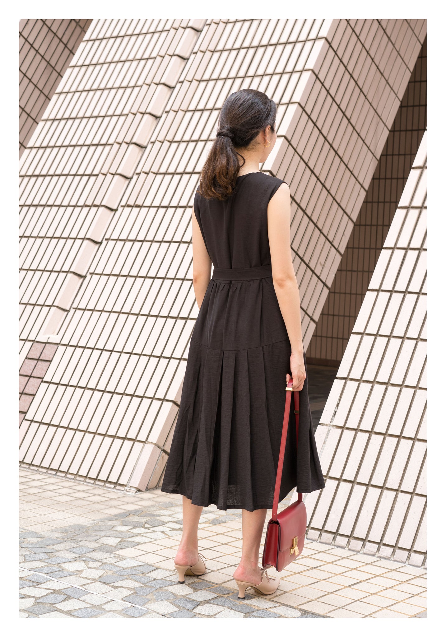 Two Ways Square Neck Button Dress Black - whoami