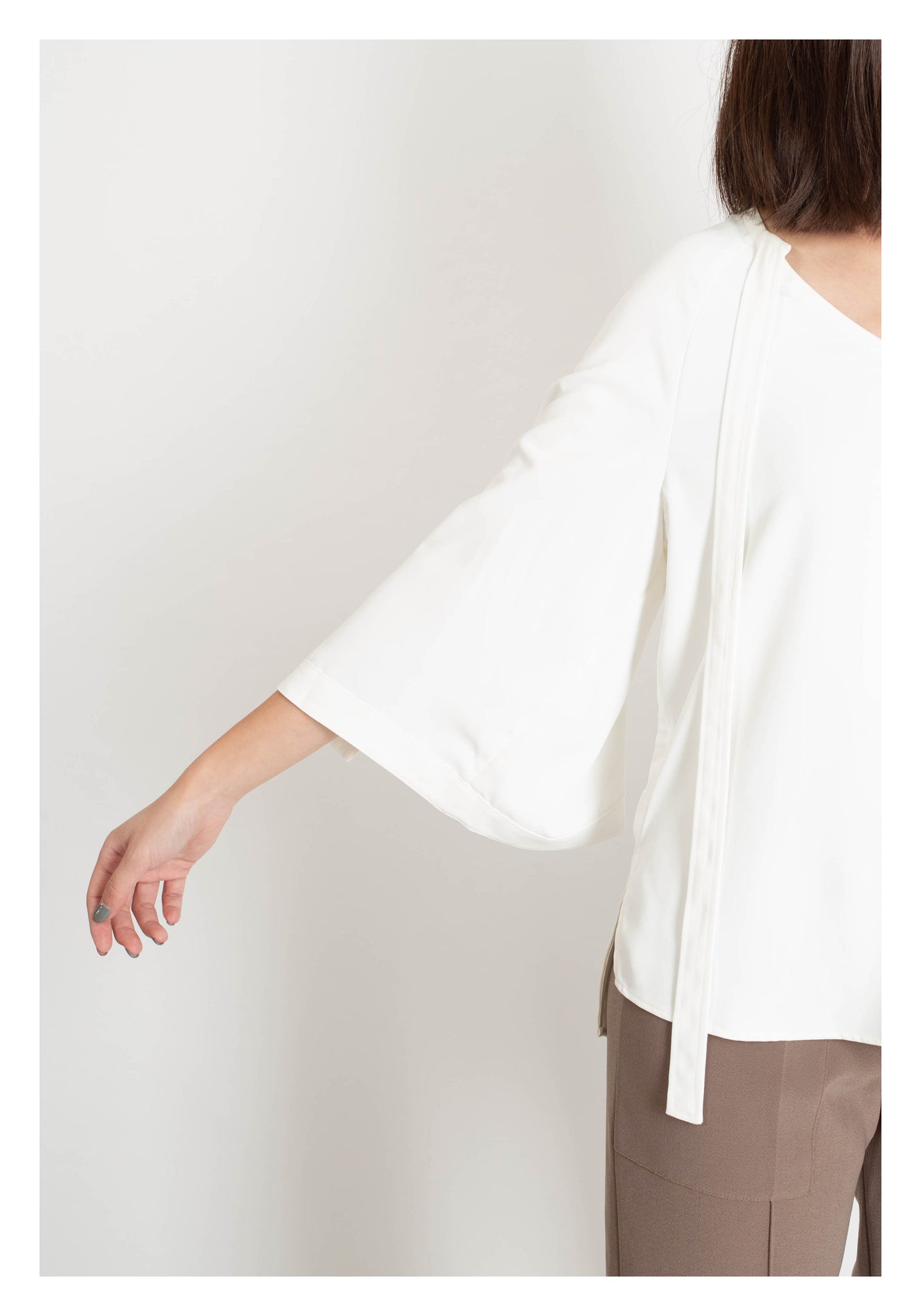 U Sleeve Open Collar Blouse White - whoami