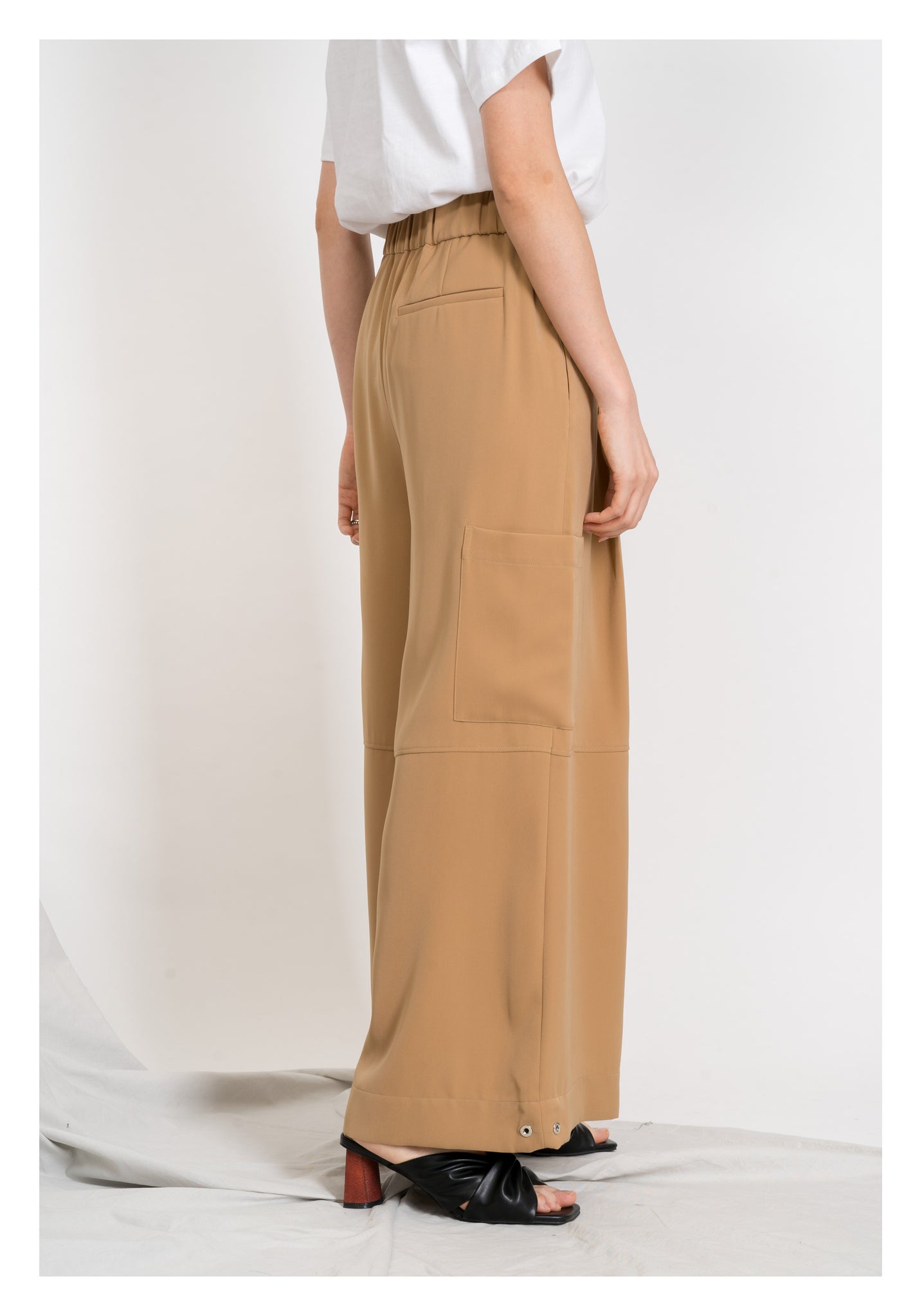 Drape Wide Leg Pants Beige - whoami