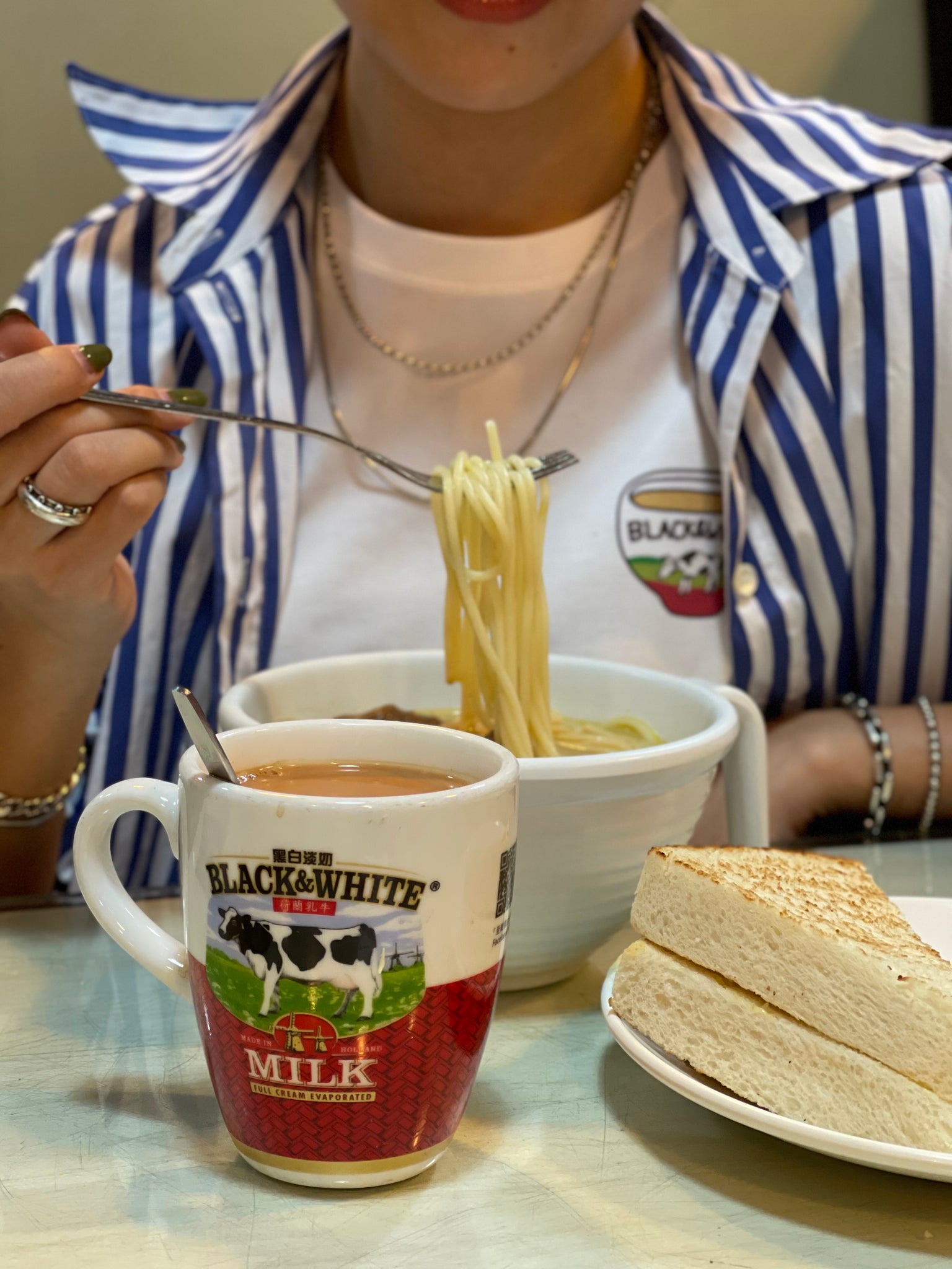 1537 Tee Cha Chaan Teng