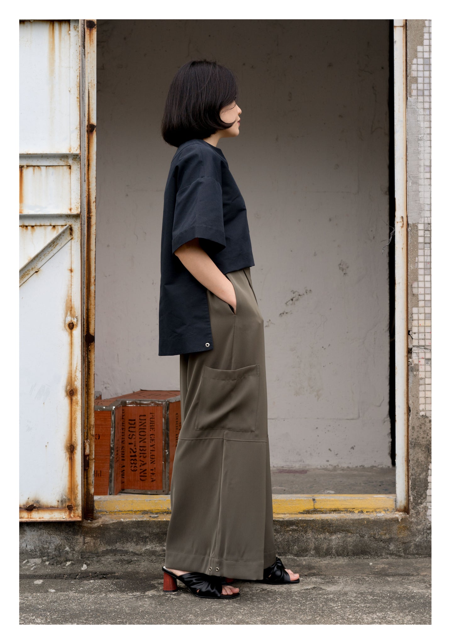 Drape Wide Leg Pants Military Green - whoami