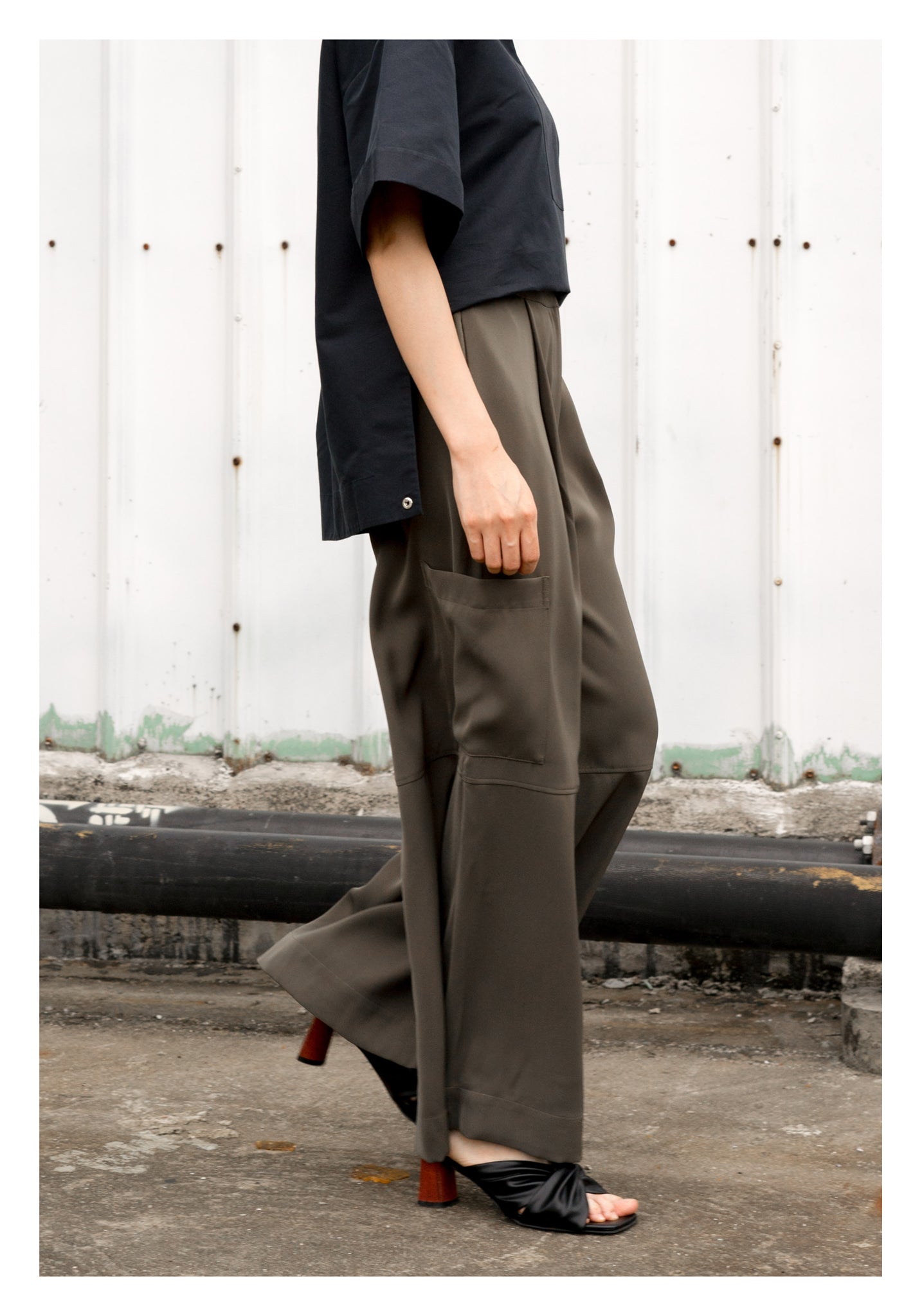 Drape Wide Leg Pants Military Green - whoami