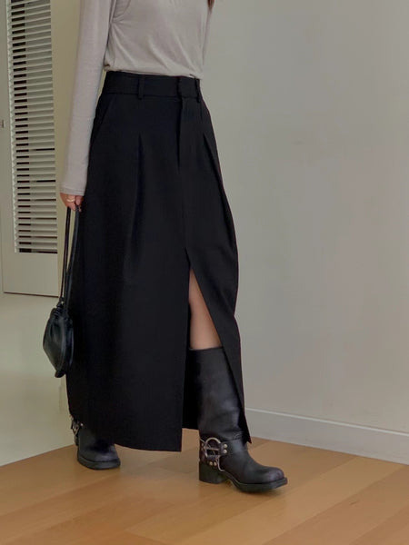 Fron Slit Silhouette Skirt