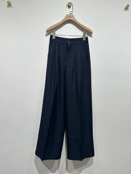 Essential Drape Tailor Pants (5-8Nov $298, 之後批發價$398）