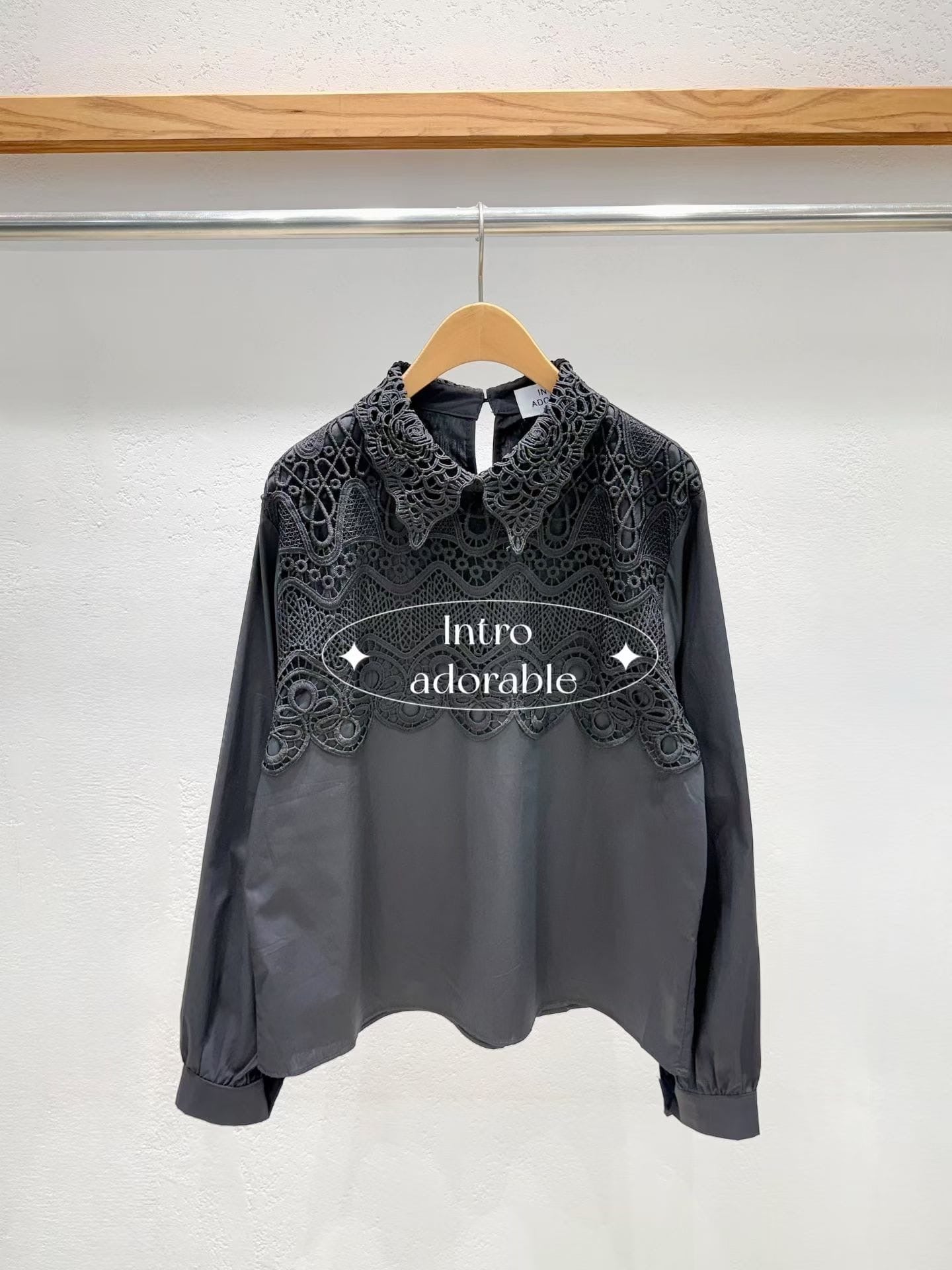 Lace Collar Top  (8-10Oct超抵價$368, 之後批發價$398)