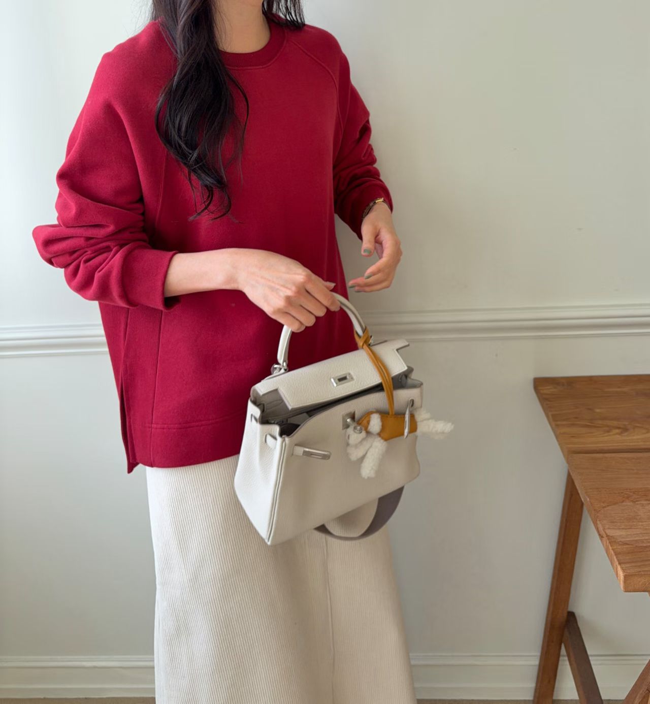 Side V Sweater (15-18Jan $298, 之後批發價$368）