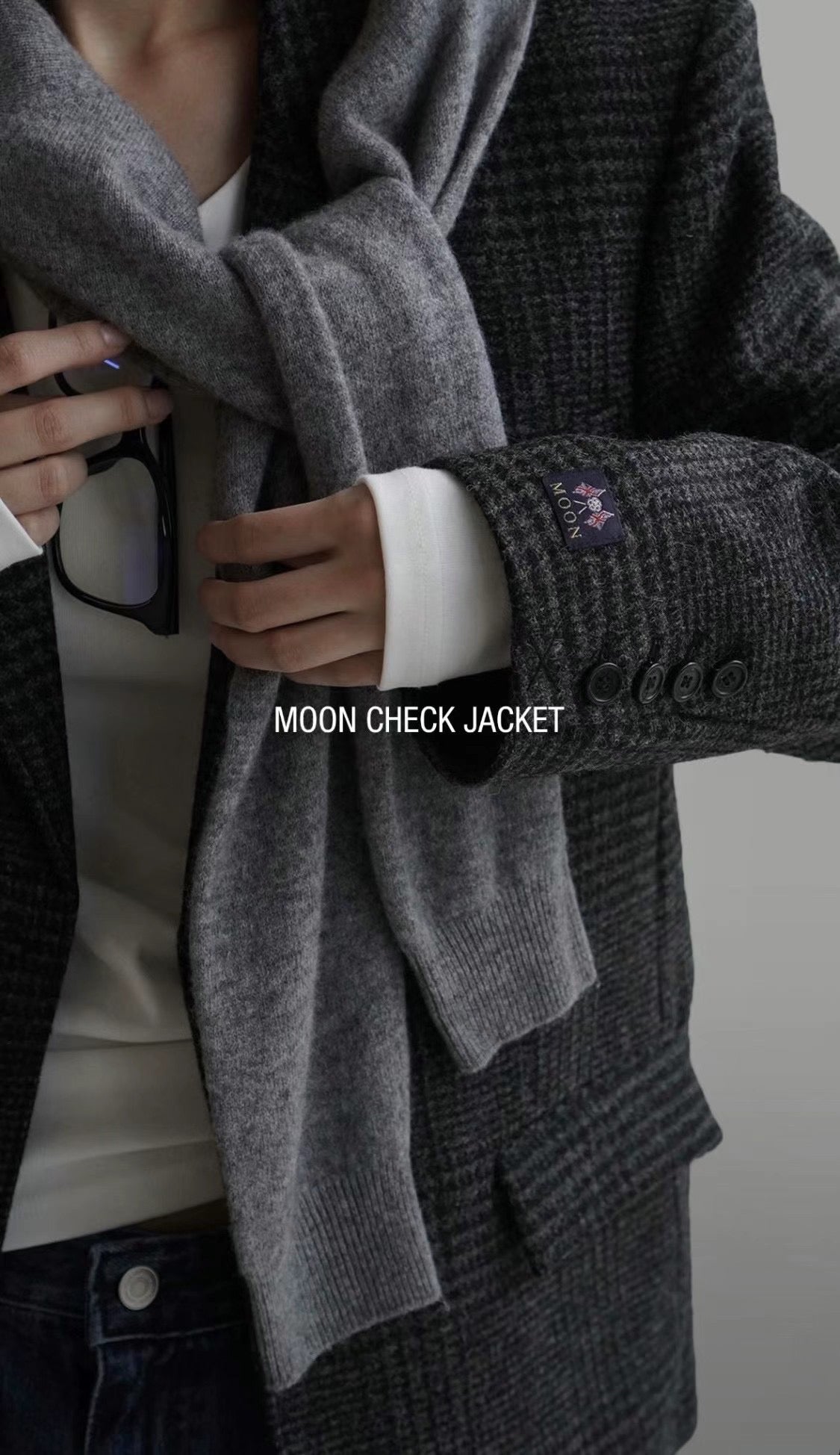 Moon Check Blazer