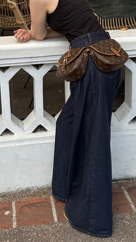 A-Line Unwashed Jeans