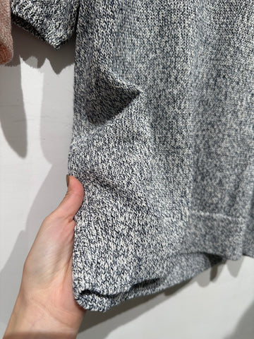 Mixing Crew Neck Knit Top