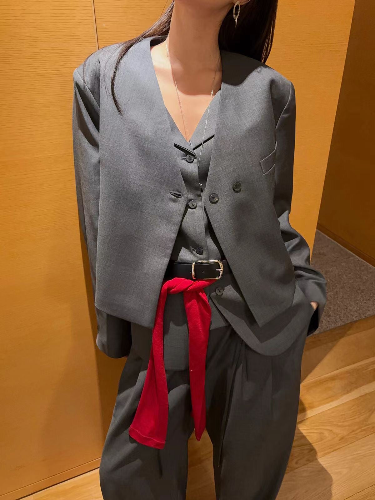 Season Best Cropped Blazer  (16-18Apr $1388, 之後批發價$1488）